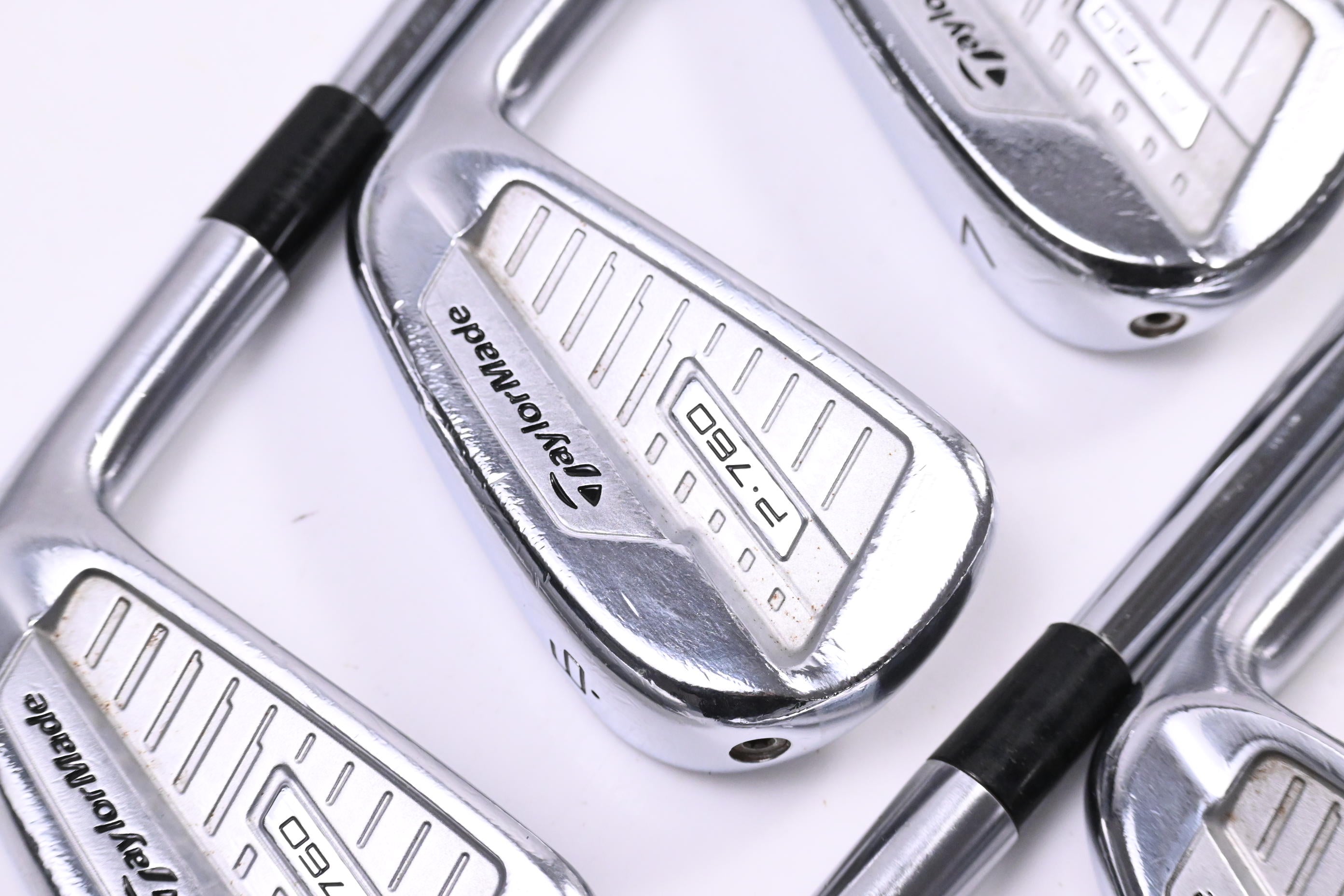 Taylormade P760 Irons / 5-PW / Regular Flex Dynamic Gold 105 R300 Shafts
