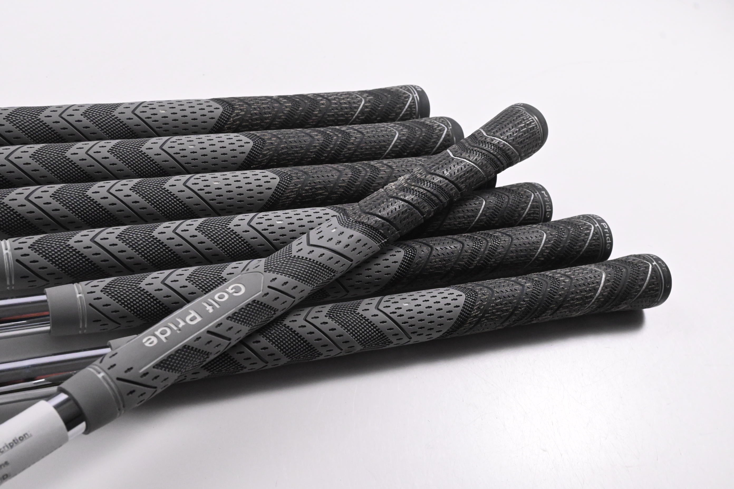 Srixon ZXi4 Irons / 4-PW / Stiff Flex KBS Tour Steel Shafts