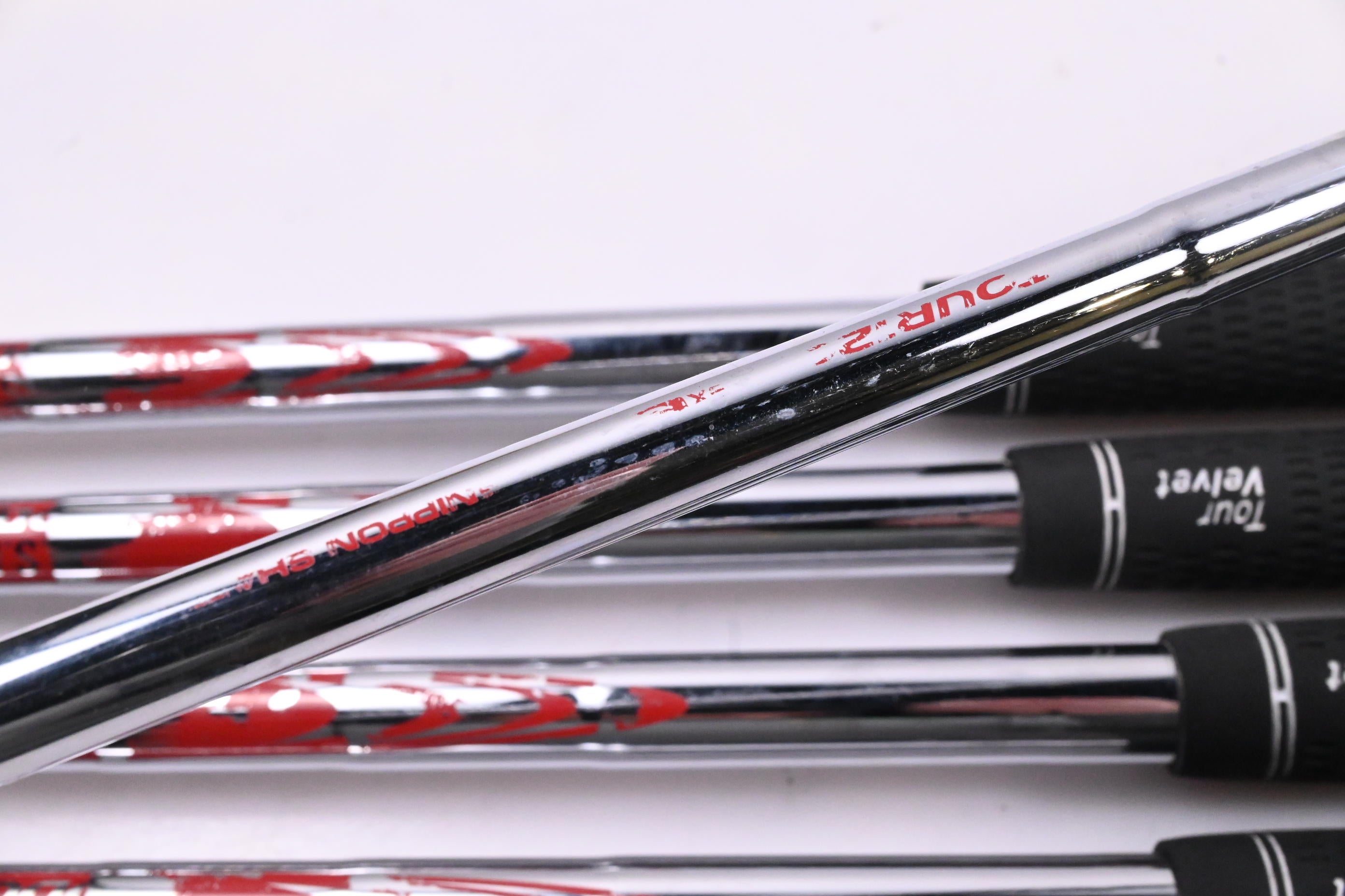 Srixon Z-585 Irons / 5-PW / Stiff Flex N.S.Pro Modus³ Tour 120 Shafts
