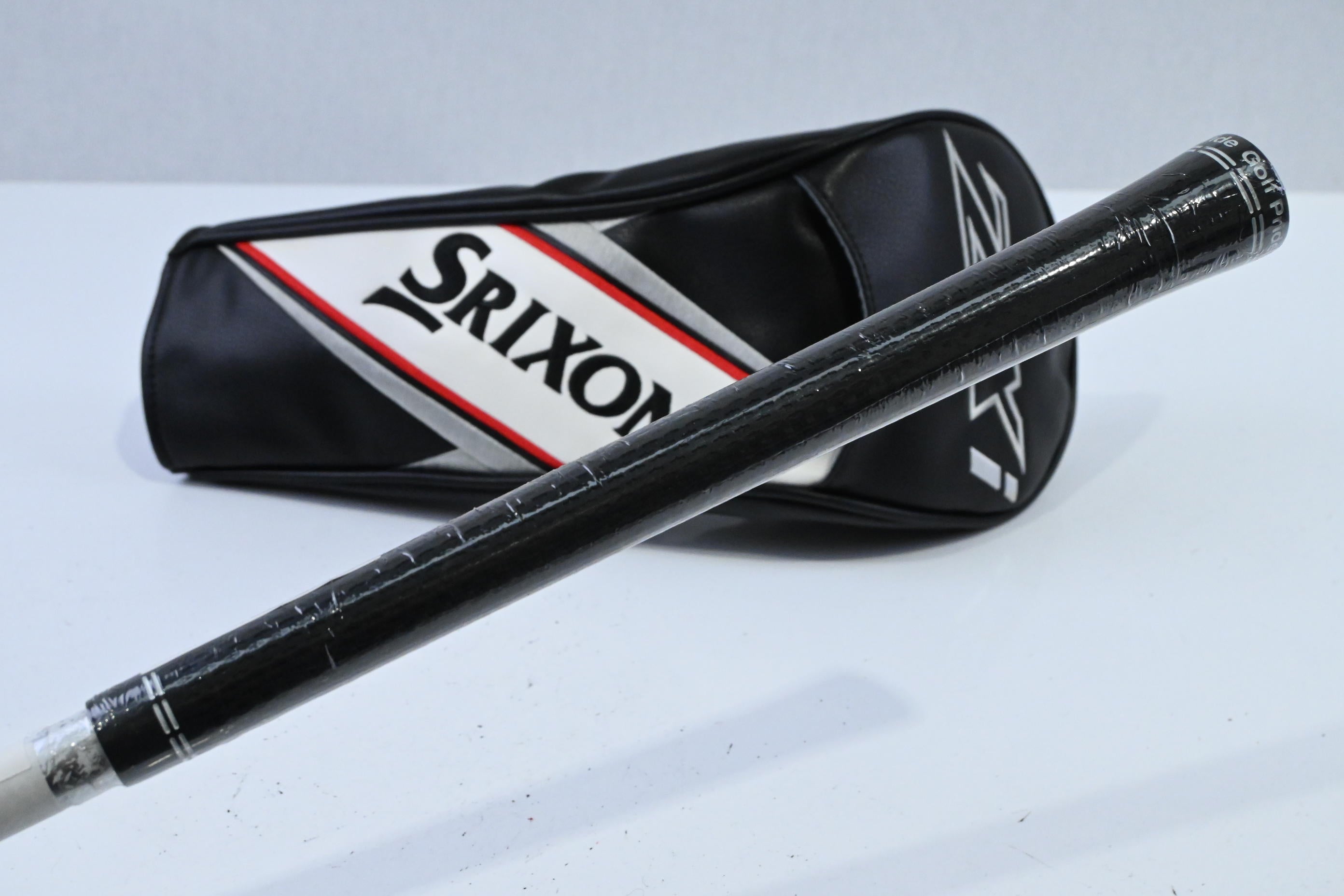 Srixon ZXi Driver / 10.5 Degree / Regular Flex Denali Red 50 Shaft