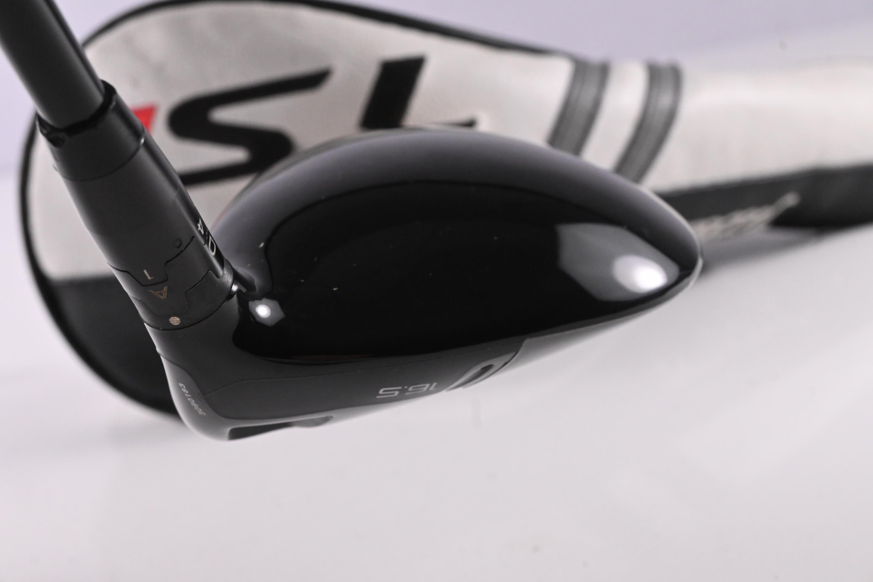 Titleist TSi2 #3 Wood / 16.5 Degree / Regular Flex Kuro Kage Black 55 Shaft