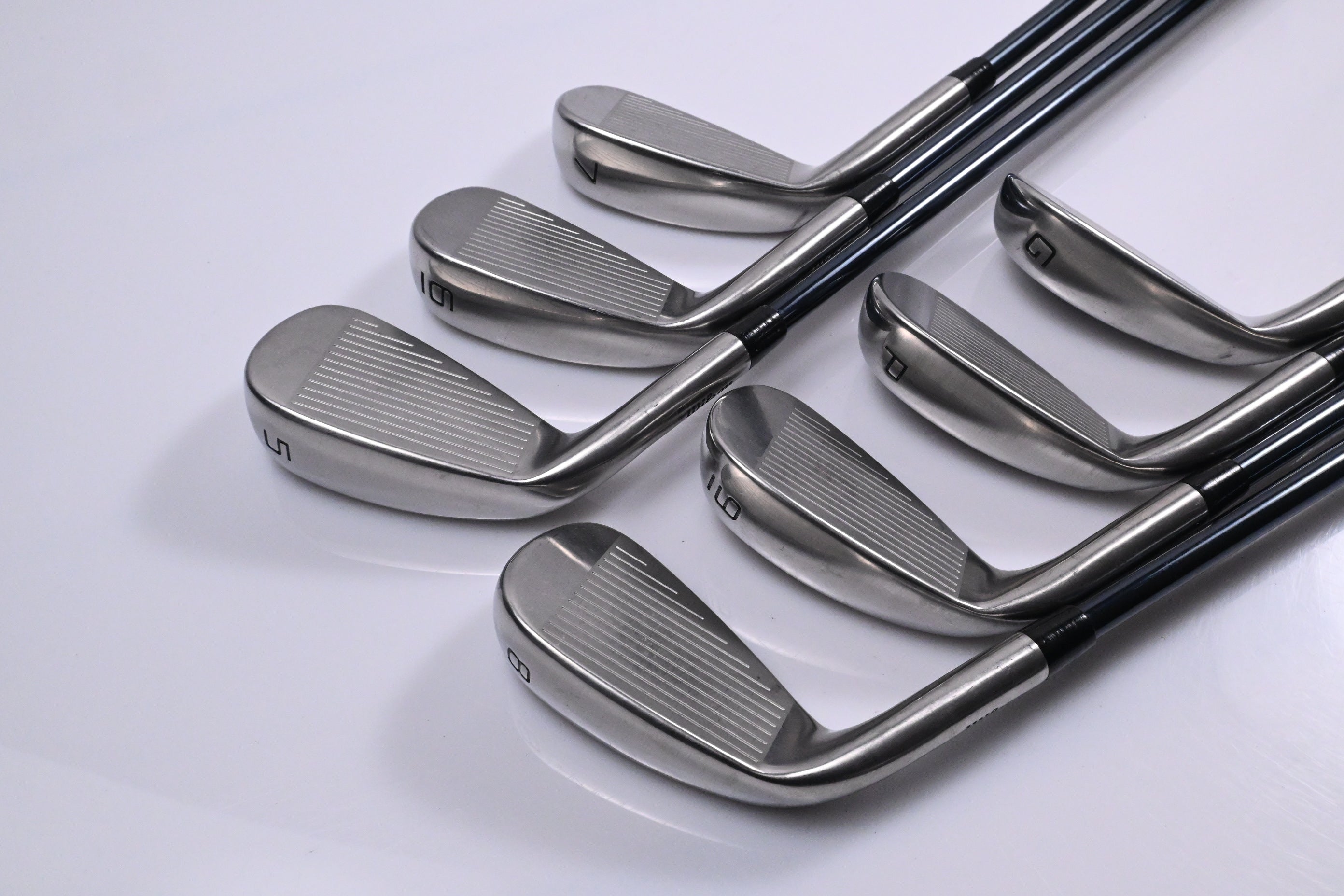 Wilson DYNAPWR Max 2025 Irons / 5-PW+GW / Regular Flex Recoil Dart 70 Shafts