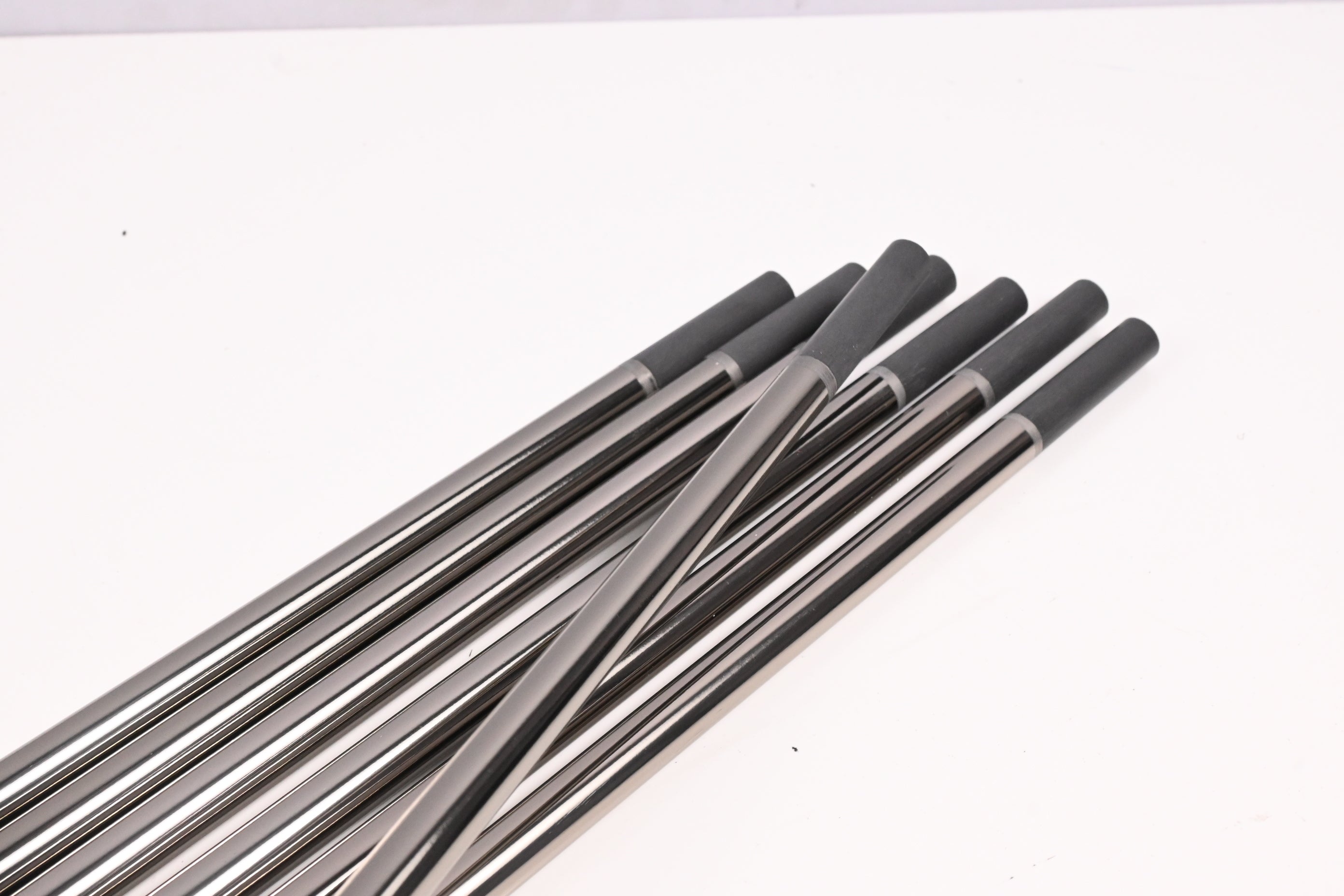 UST Mamiya Recoil ESX 440 Iron Shafts / Ladies Flex / Set of 7 / .370" Tip