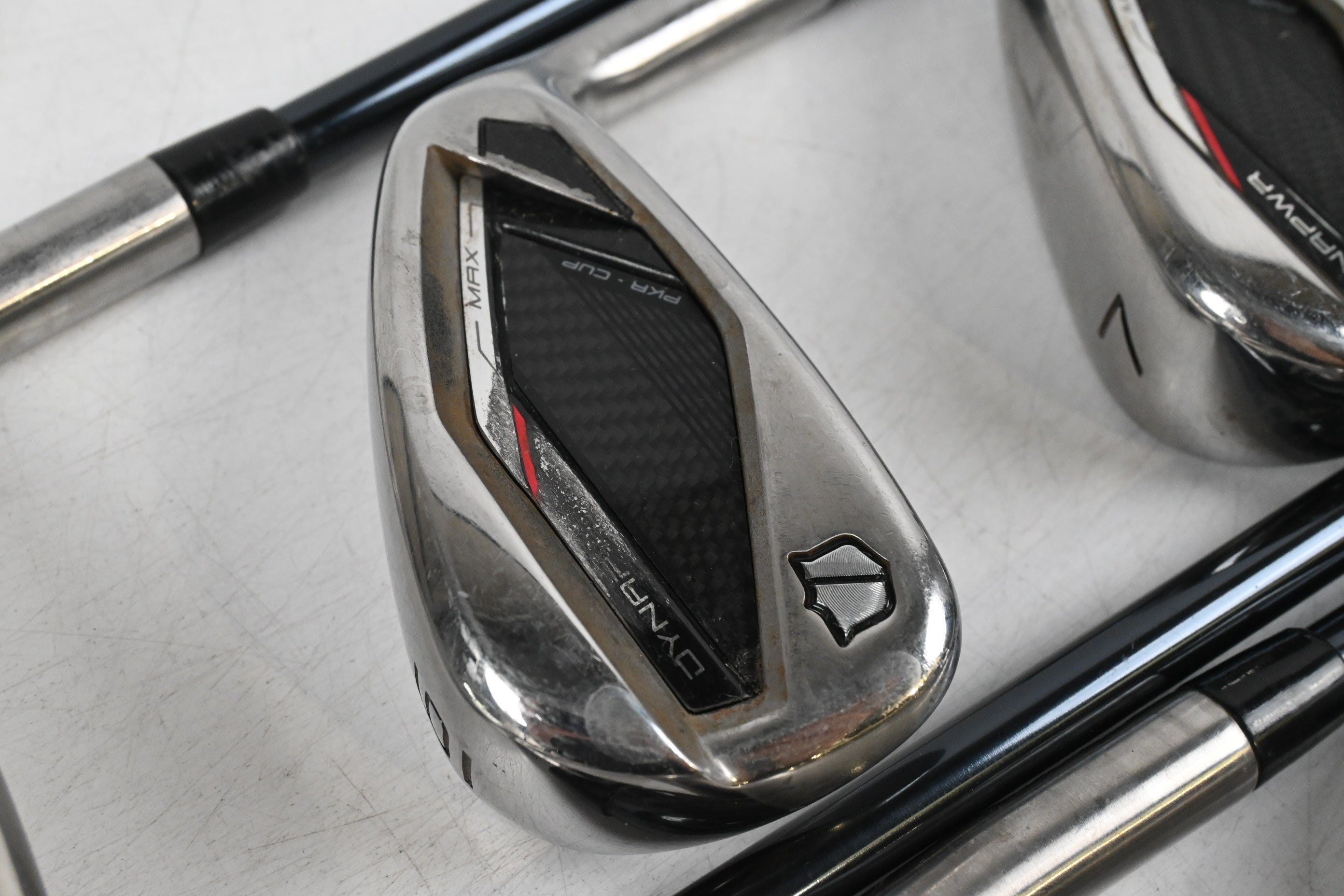 Wilson DYNAPWR Max 2025 Irons / 5-PW / Regular Flex UST Mamiya Recoil Dart 75