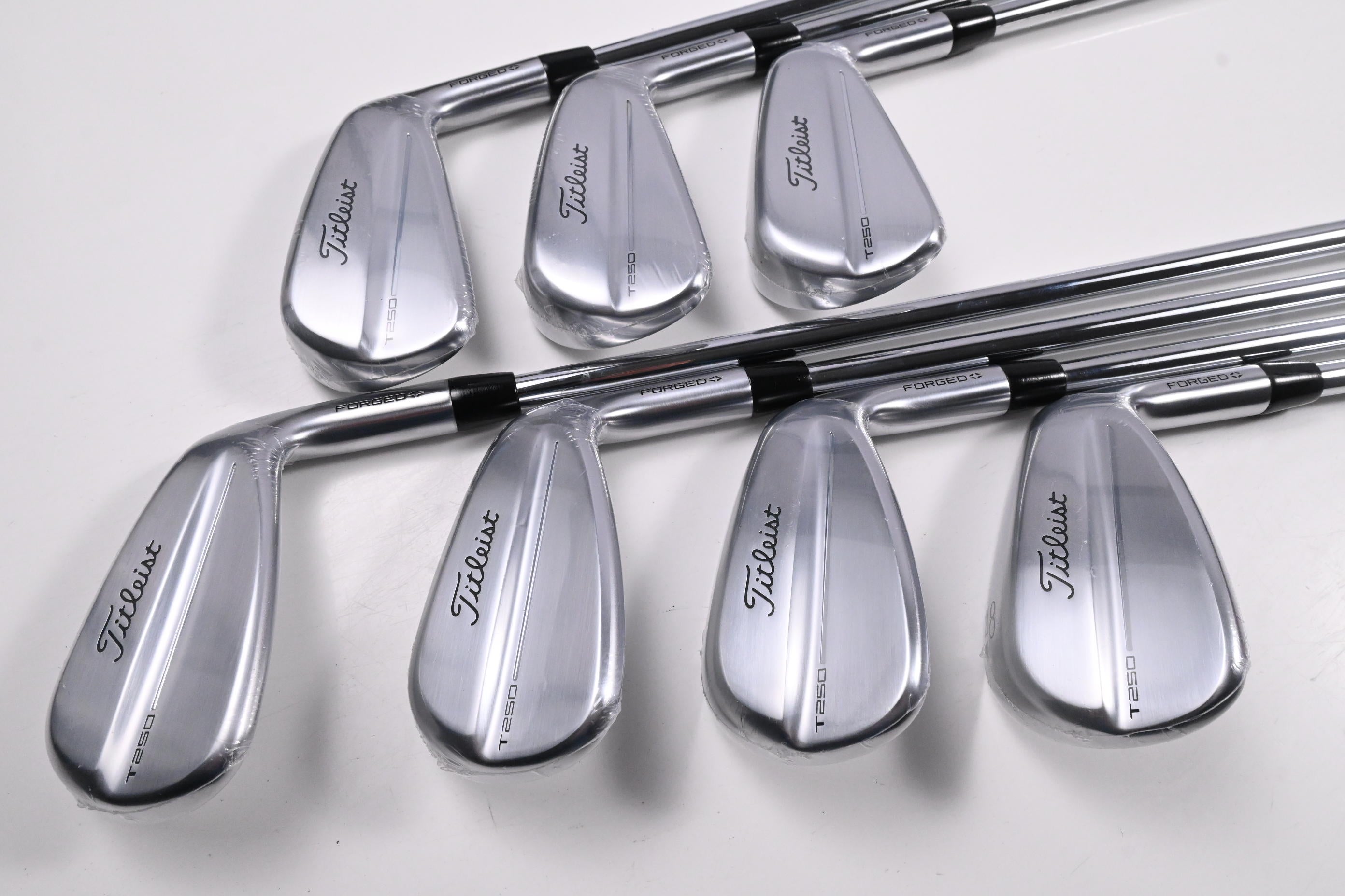 Titleist T250 2025 Irons / 5-PW+48° / Regular Flex AMT Black Shafts
