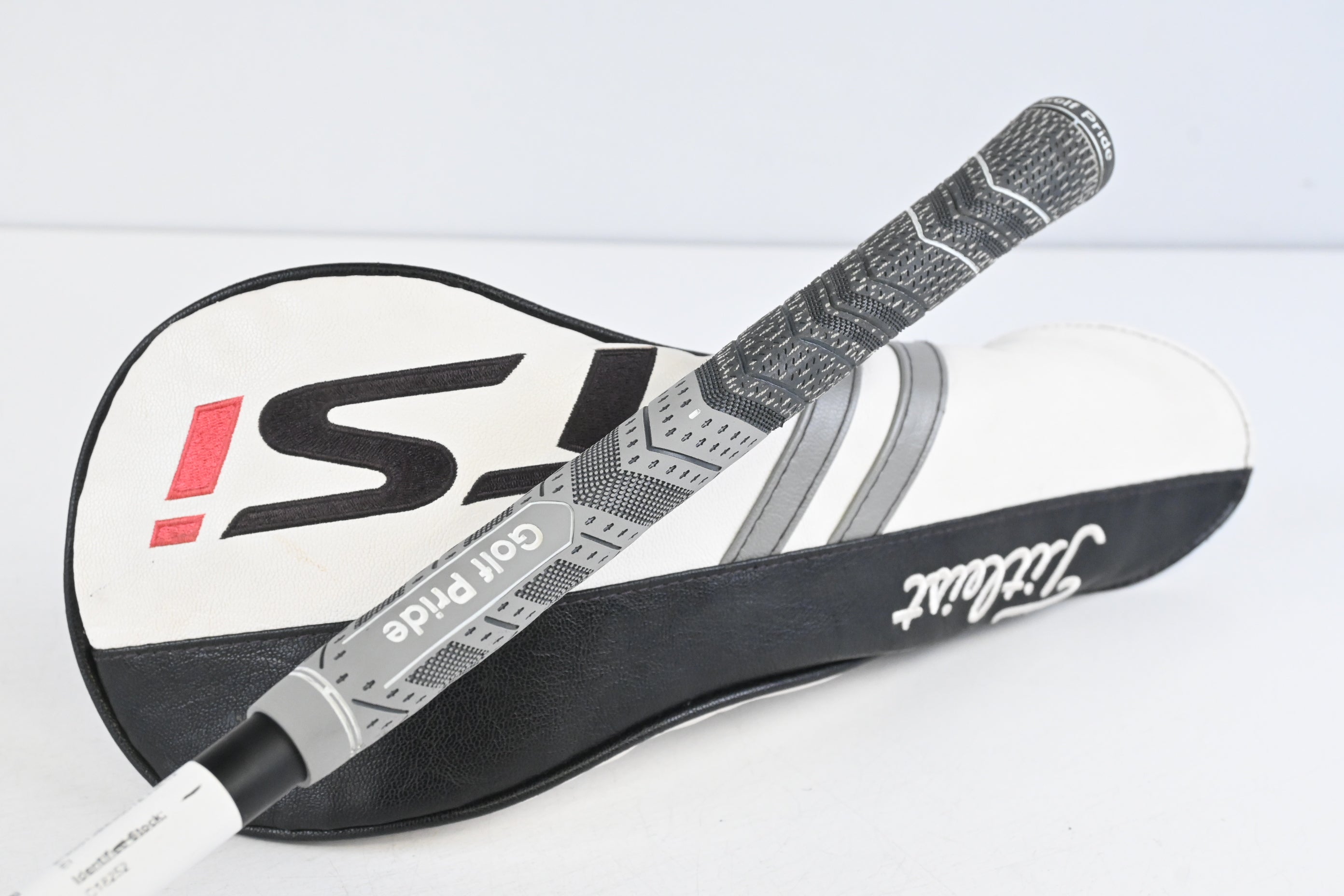 Titleist TSi1 Driver / 12 Degree / Regular Flex HZRDUS CB Red 50 Shaft