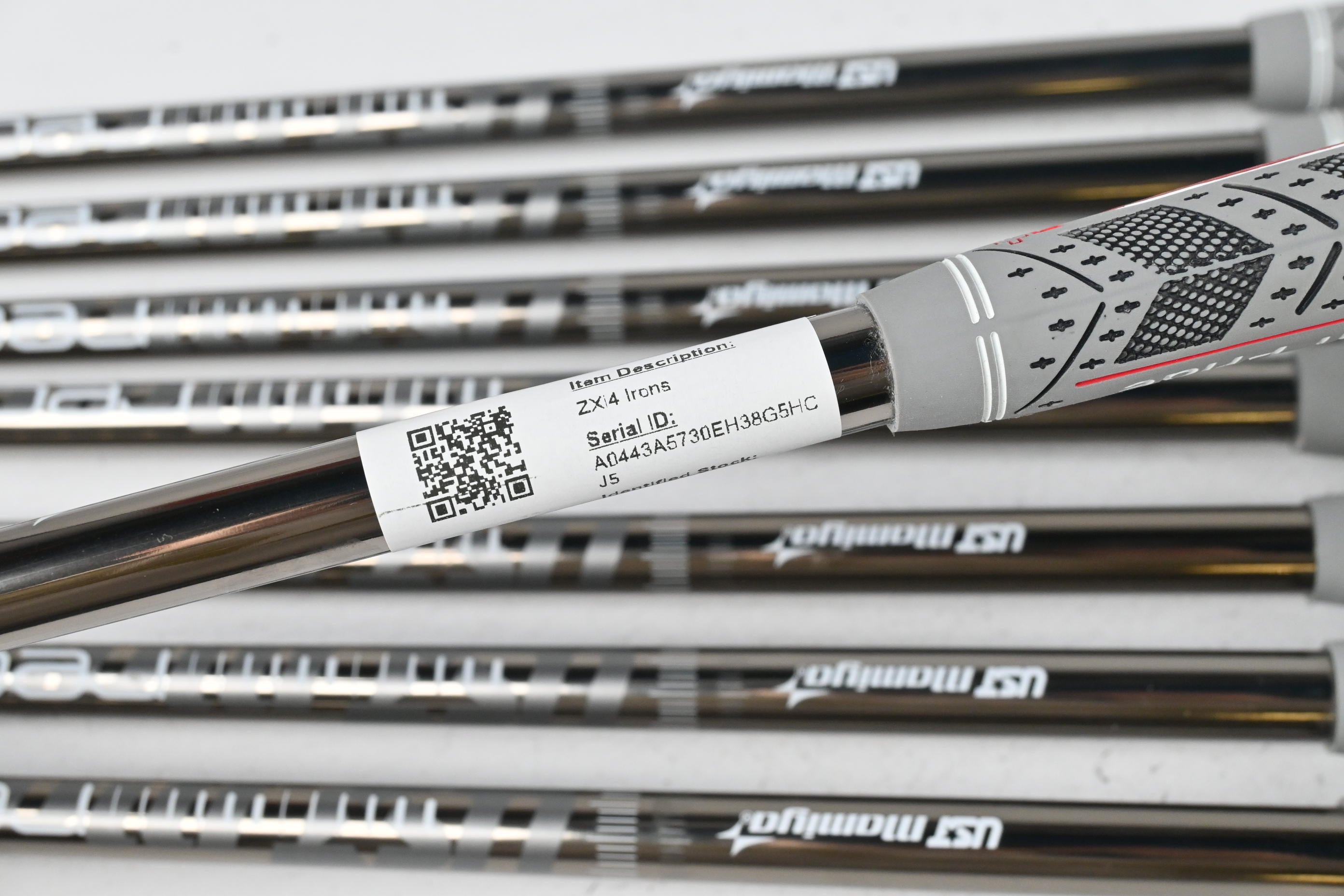 Srixon ZXi4 Irons / 5-PW+GW+SW / Regular Flex Recoil 95 Shafts