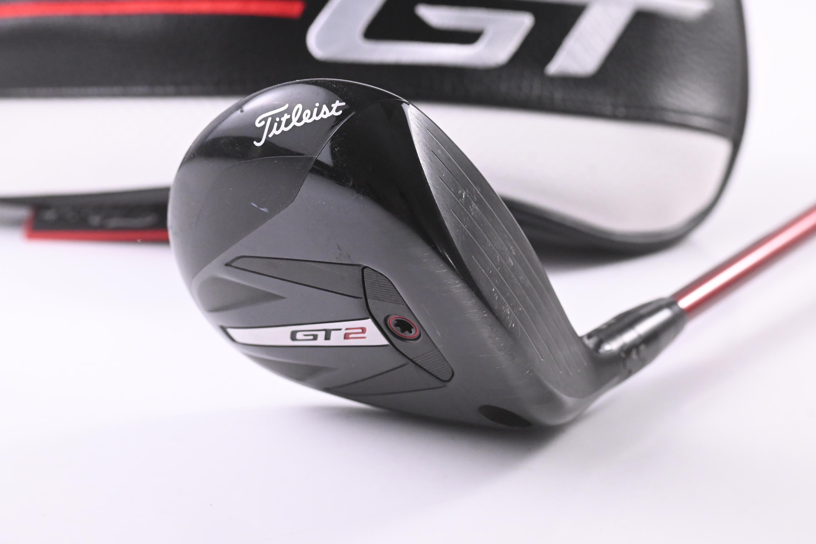Titleist GT2 #5 Wood / 18 Degree / Regular Flex Project X Denali Red 60 Shaft