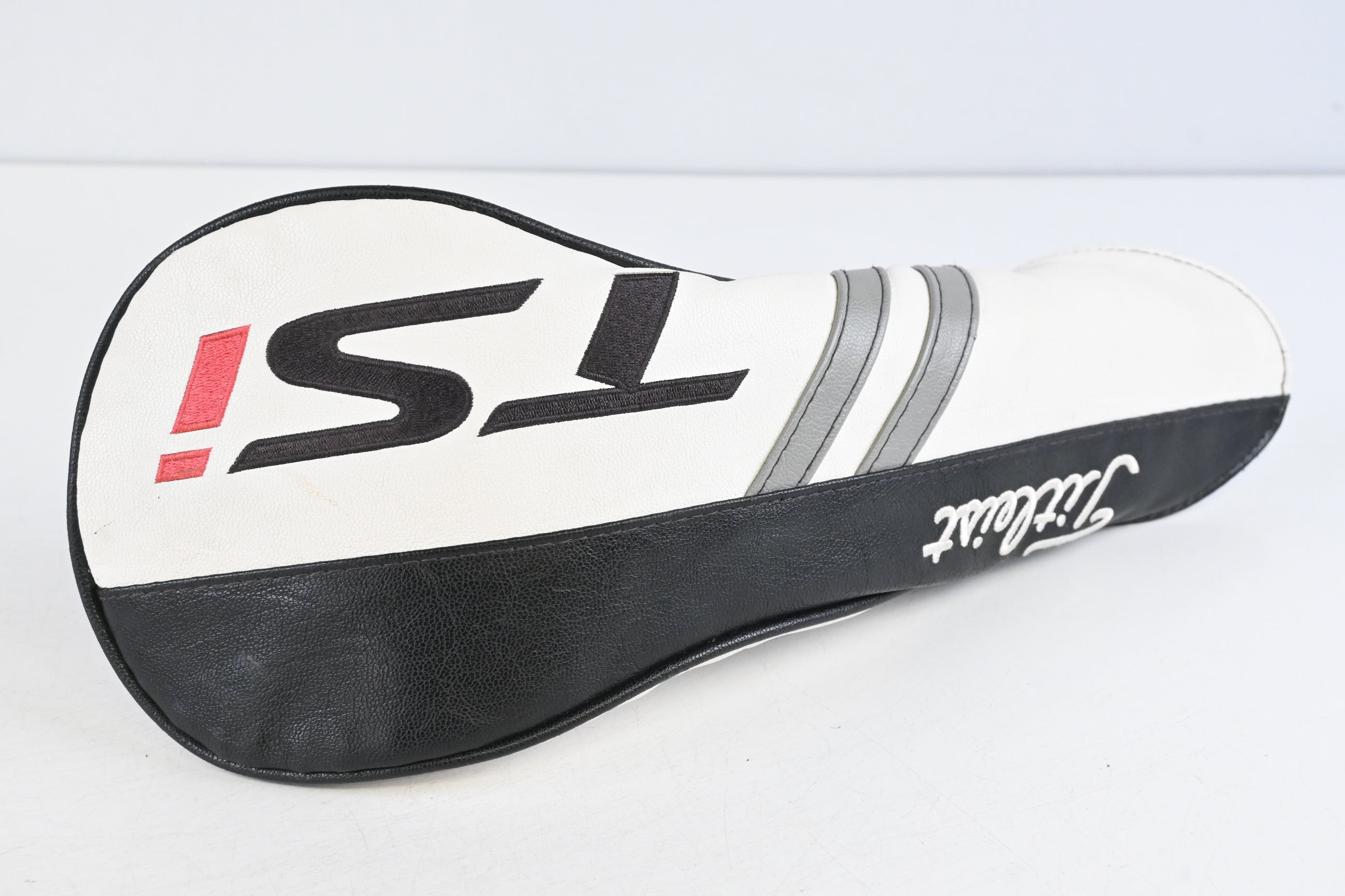 Titleist TSi1 Driver / 12 Degree / Regular Flex HZRDUS CB Red 50 Shaft