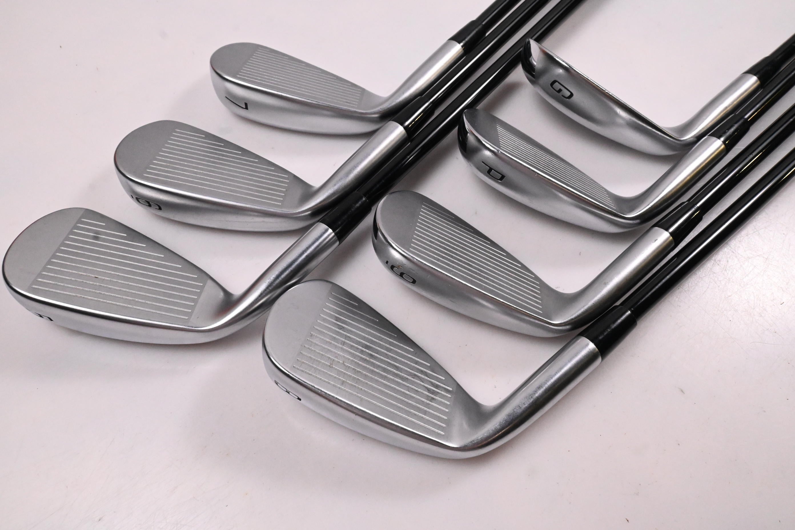 Mizuno JPX 925 Hot Metal Irons / 5-PW+GW / Senior Flex MMT 55 Shafts