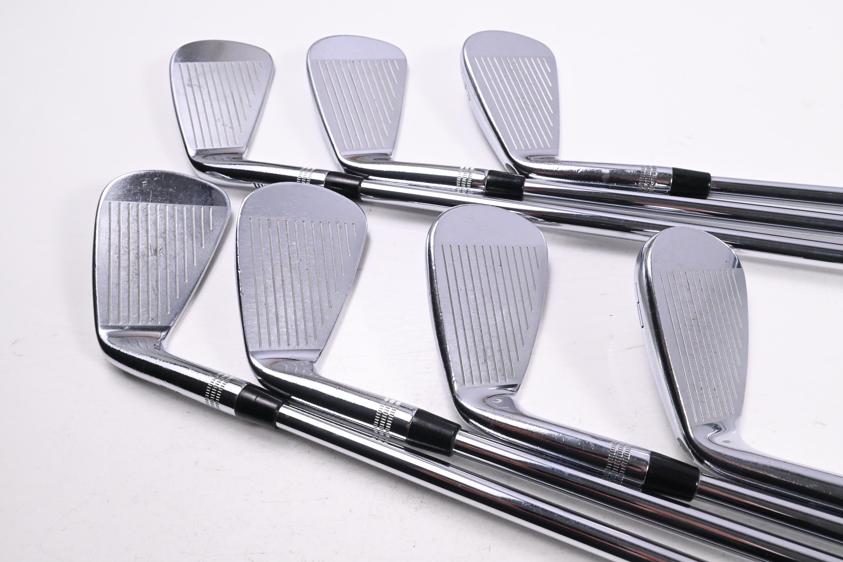 Wilson Staff Model Blade 2024 Irons / 4-PW / Stiff Flex Dynamic Gold 120 S300