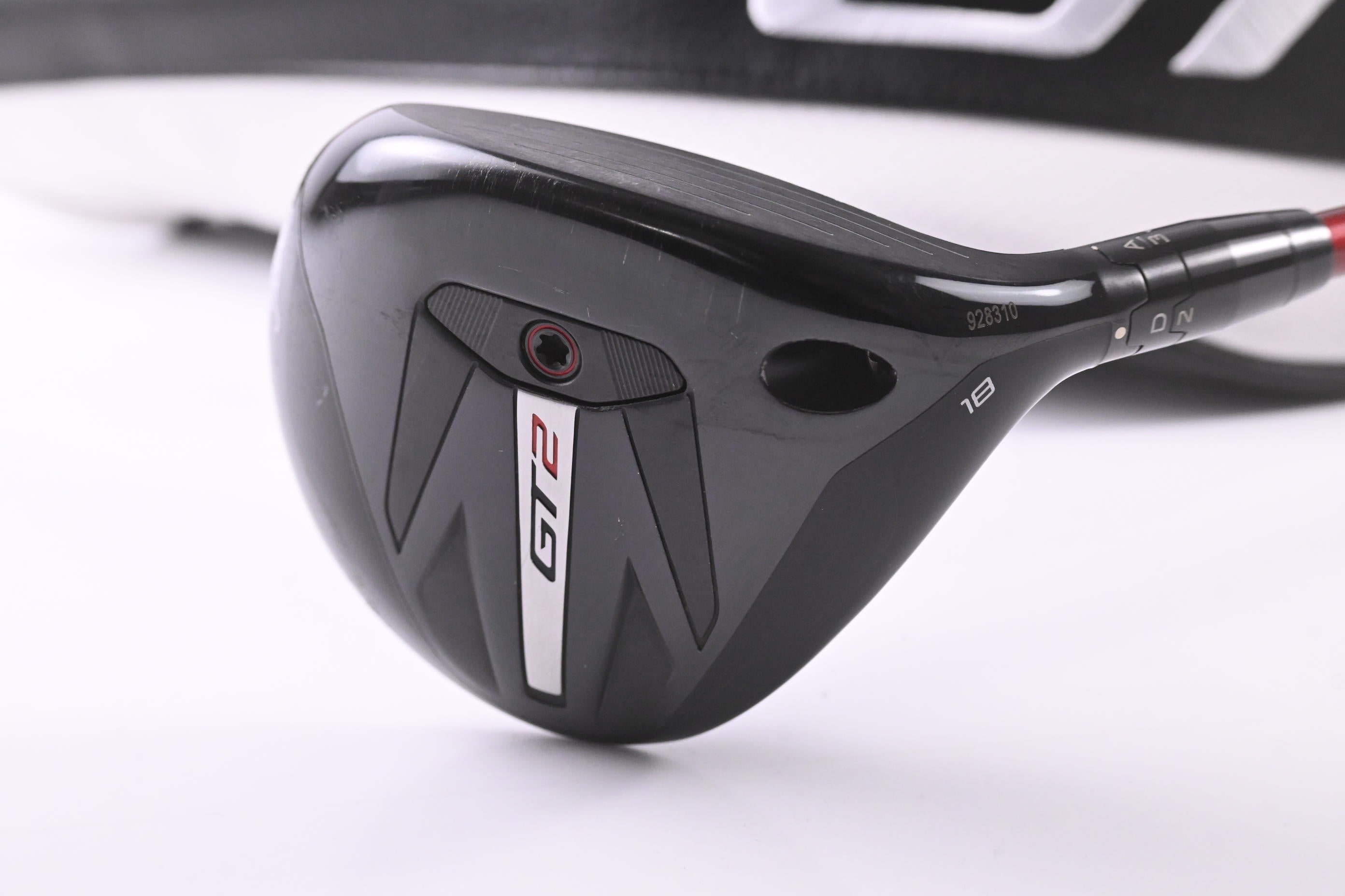Titleist GT2 #5 Wood / 18 Degree / Regular Flex Project X Denali Red 60 Shaft