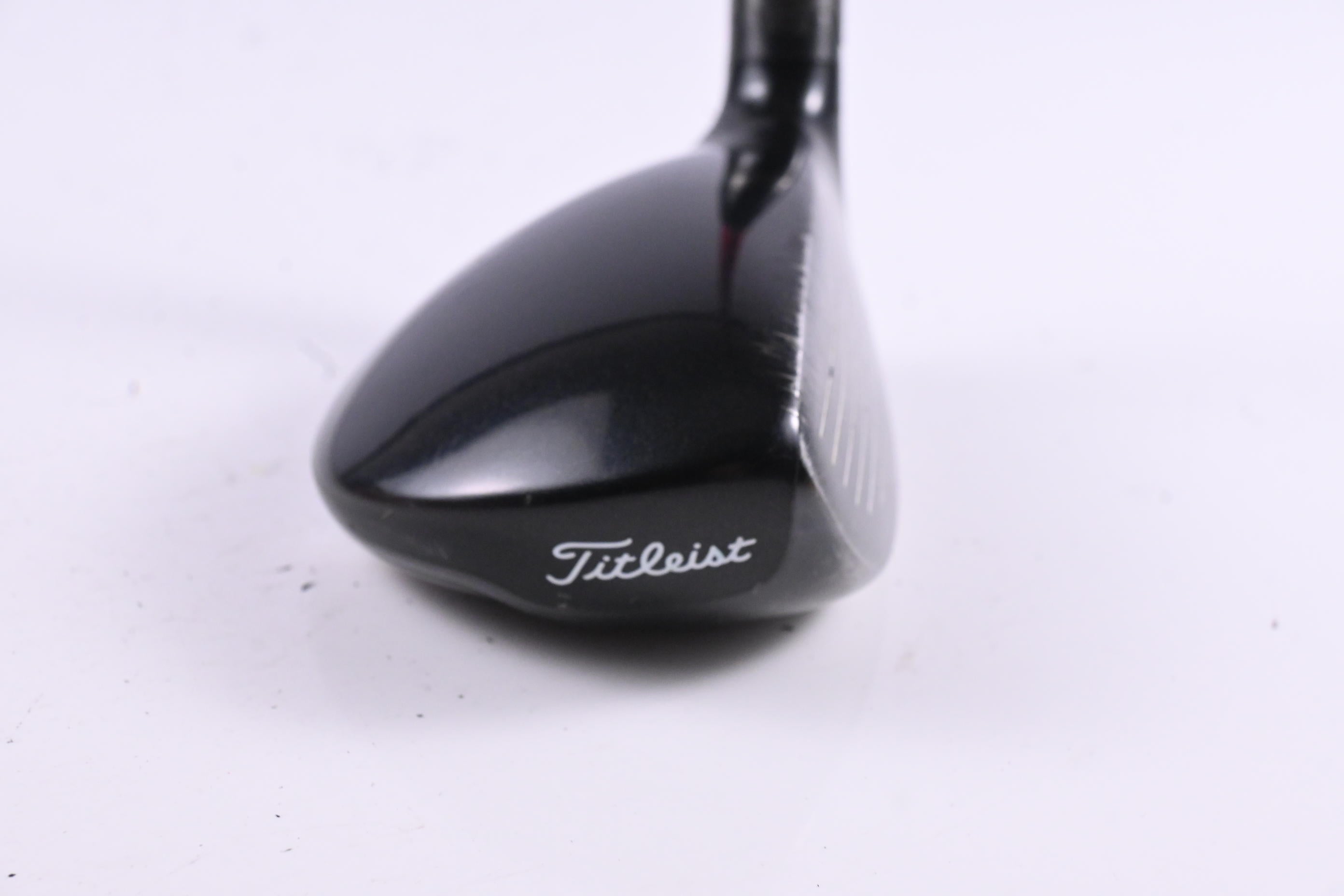 Titleist 913H #3 Hybrid / 19 Degree / Regular Flex Mitsubishi Bassara 60 Shaft