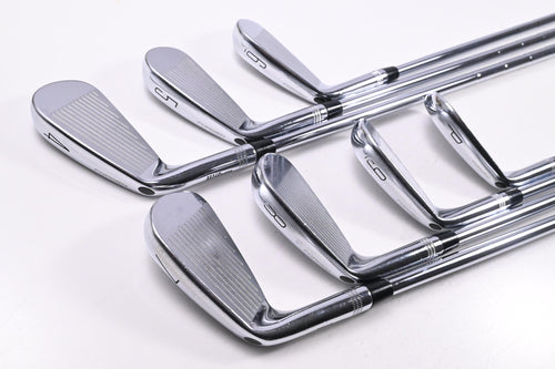 Wilson Staff Model Blade 2024 Irons / 4-PW / Stiff Flex Dynamic Gold 120 S300