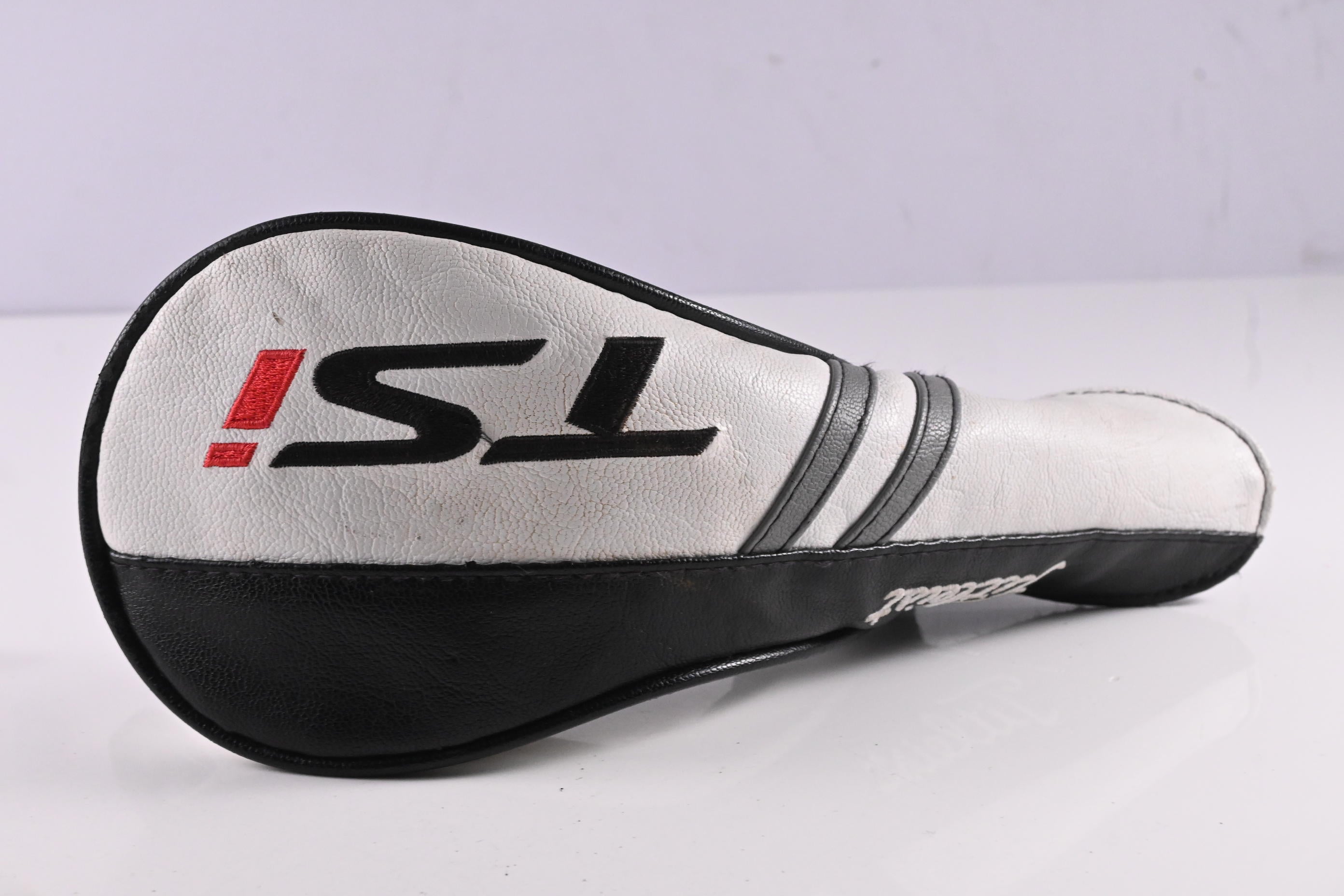 Titleist TSi2 #3 Wood / 16.5 Degree / Regular Flex Kuro Kage Black 55 Shaft