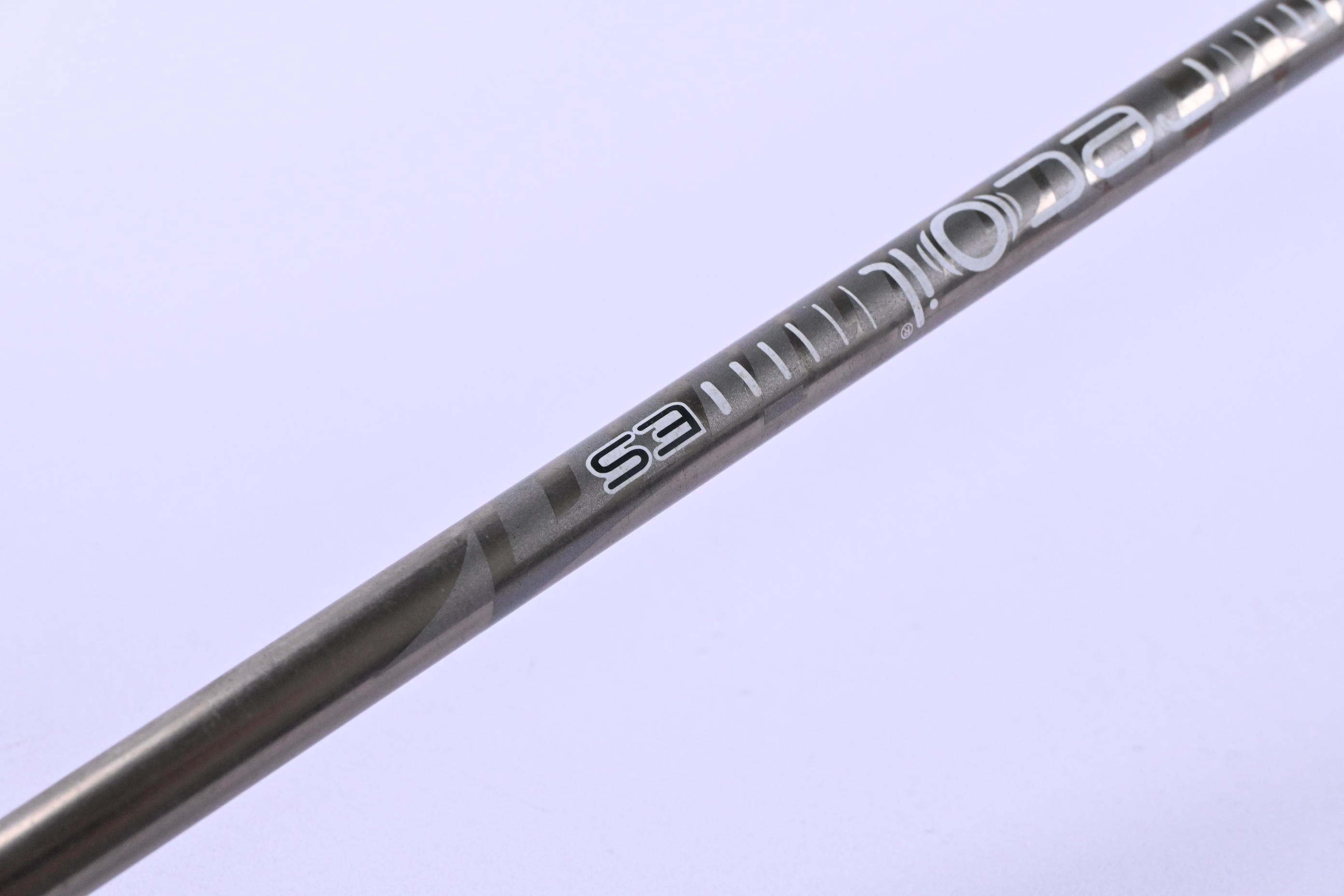 Taylormade M CGB #9 Iron / Regular Flex UST Mamiya Recoil ES Shaft