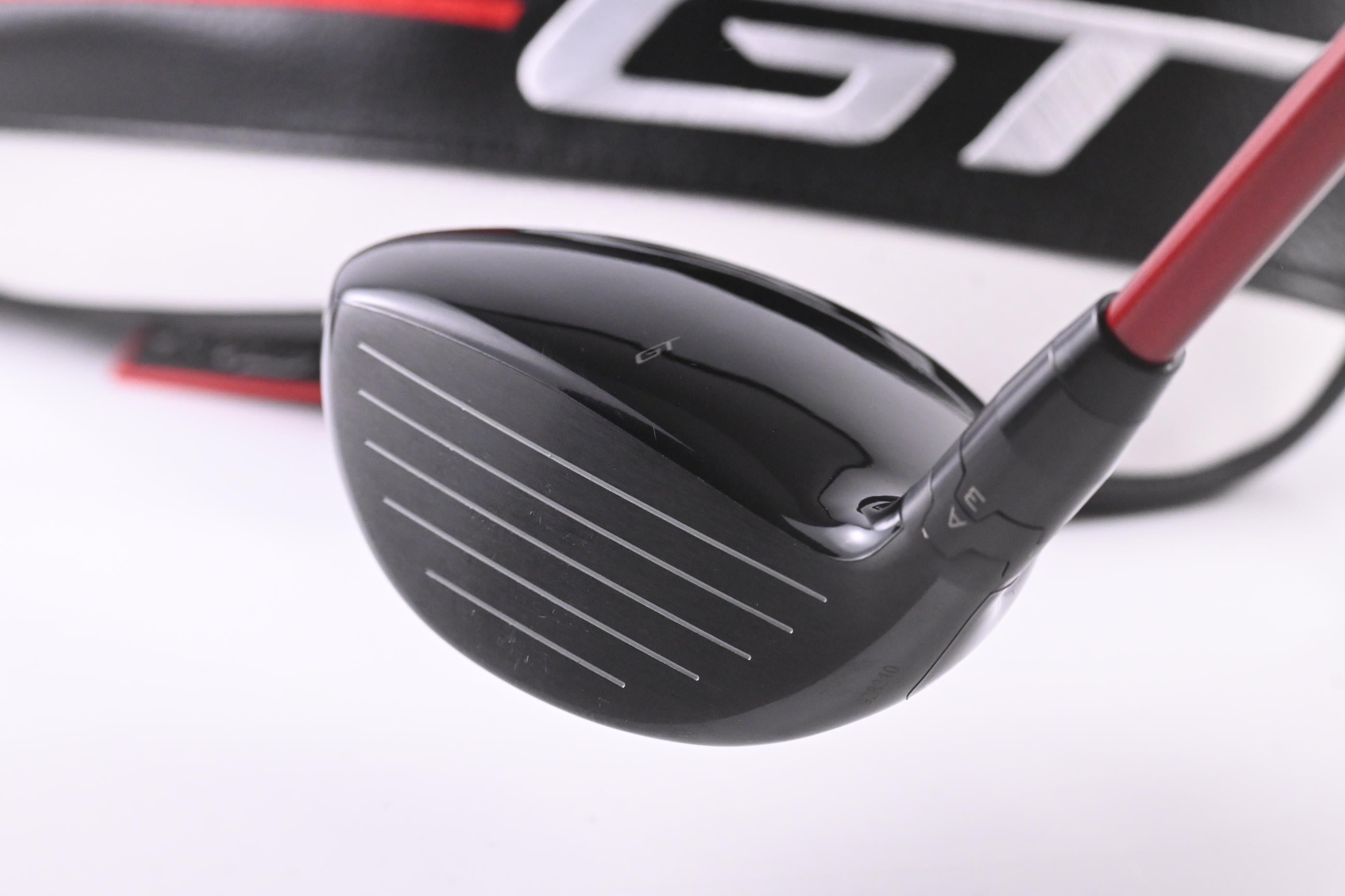 Titleist GT2 #5 Wood / 18 Degree / Regular Flex Project X Denali Red 60 Shaft