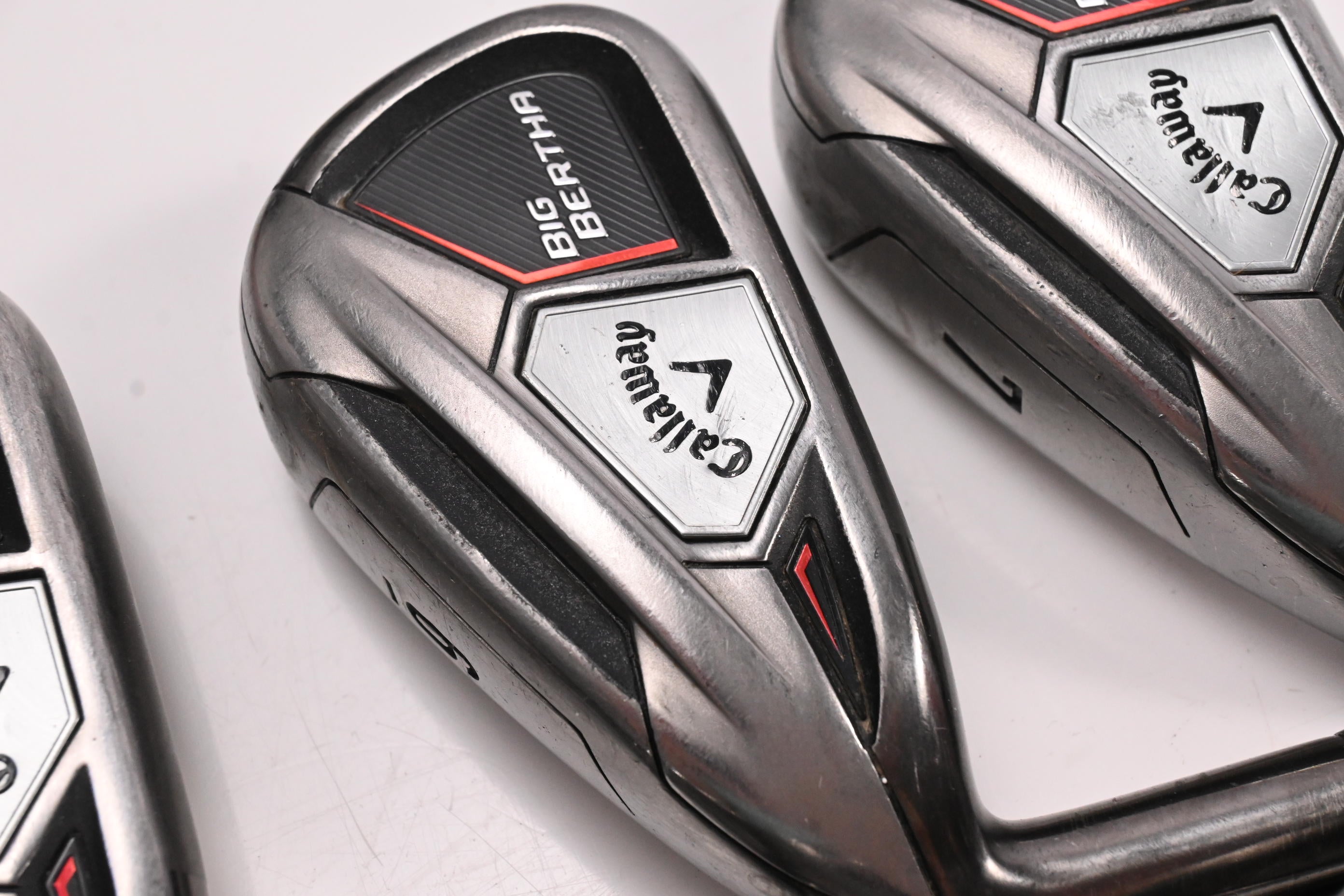 Left Hand Callaway Big Bertha 2015 Irons / 5-PW+SW / Regular Flex UST Recoil Shafts