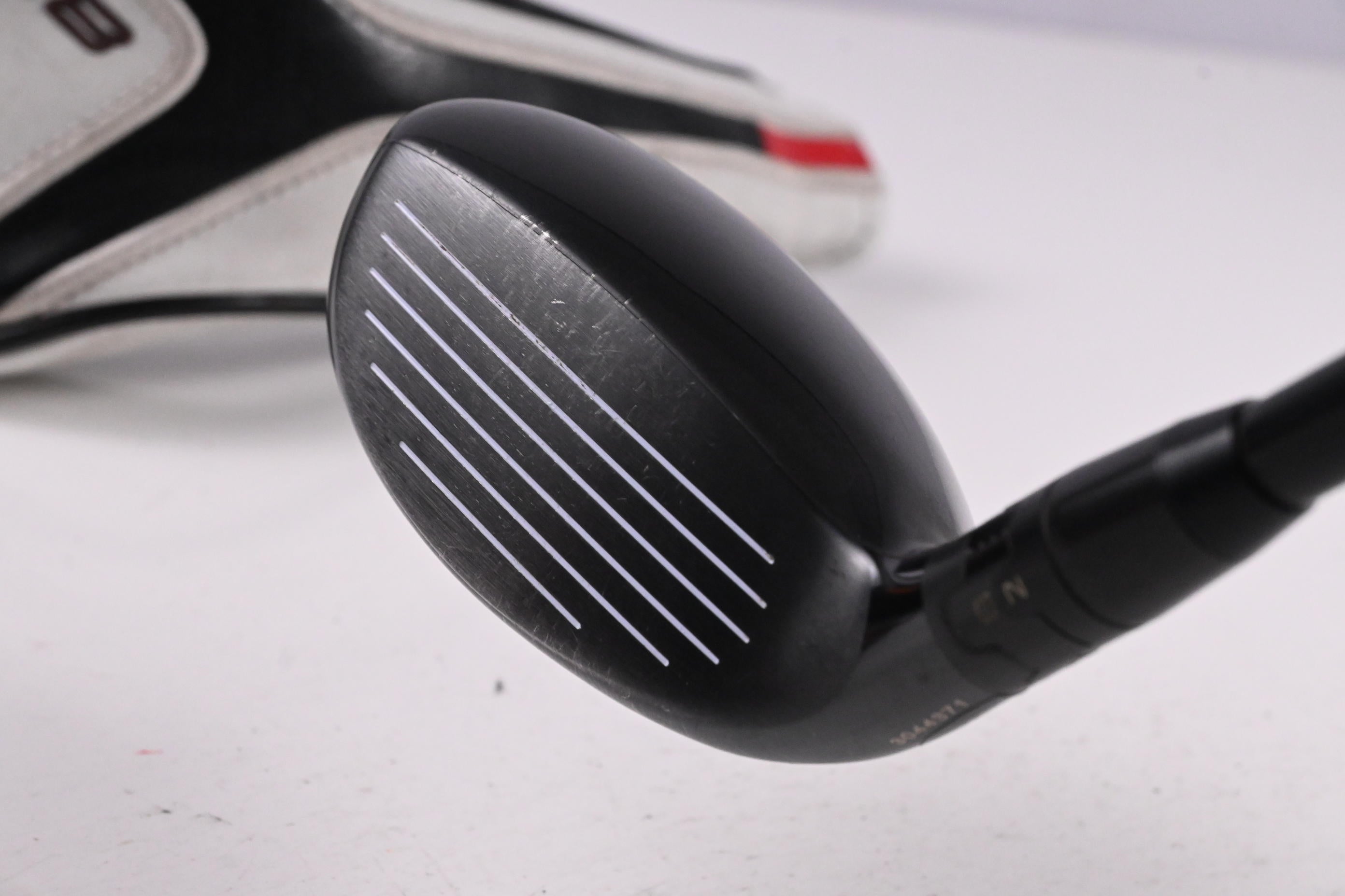 Titleist 818 H1 #3 Hybrid / 23 Degree / Regular Flex Tensei CK Red 60 Shaft