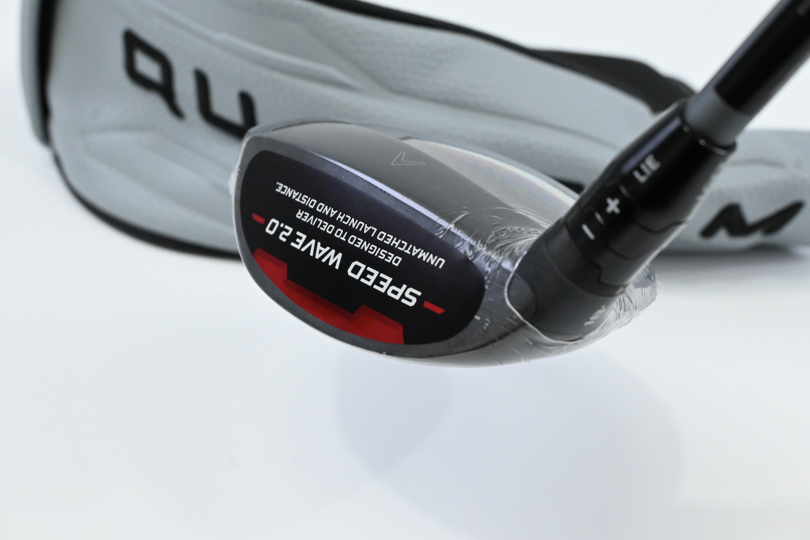 Callaway Quantum Max #5 Wood / 18 Degree / Stiff Flex Denali Frost Silver 60
