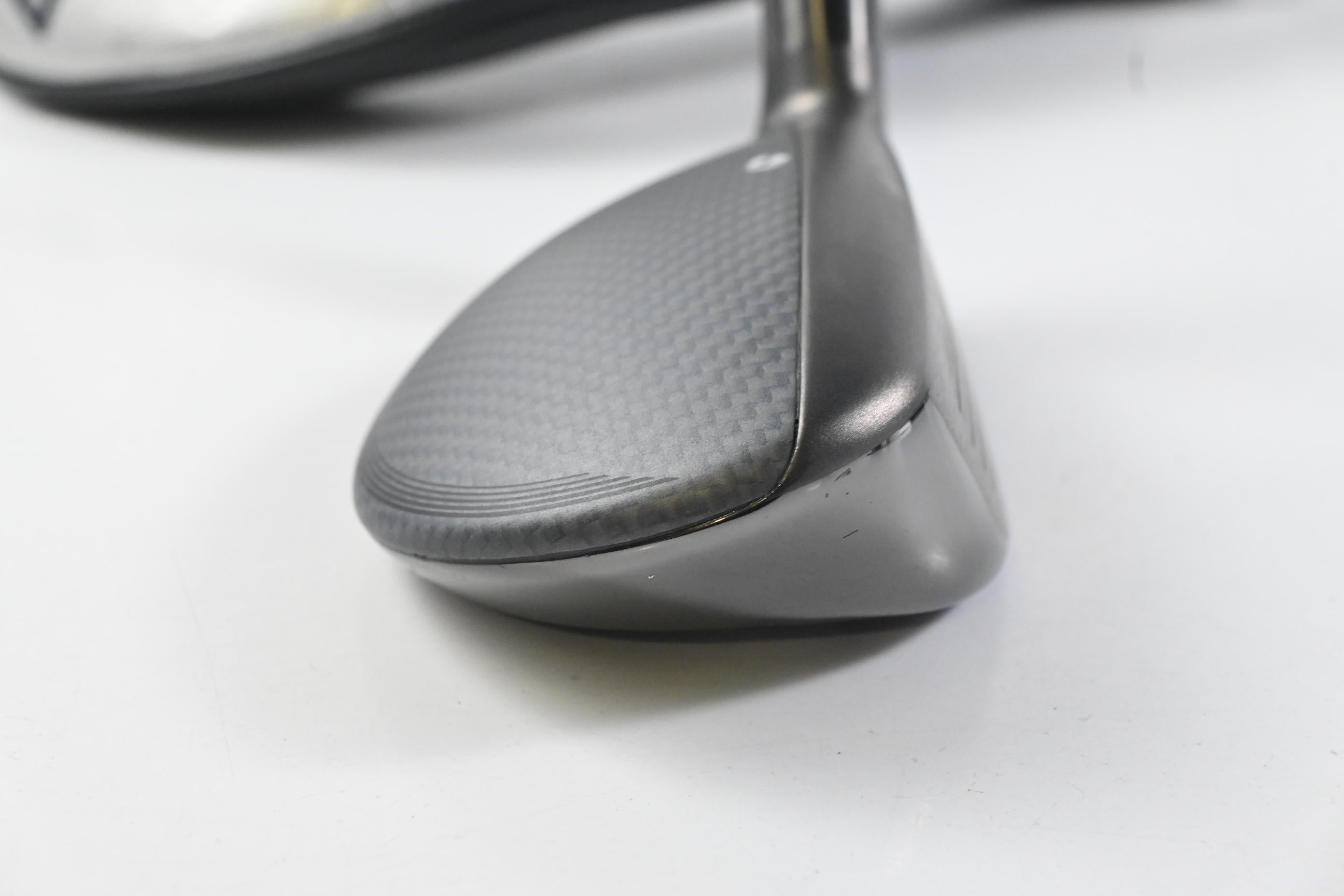 Taylormade Qi35 #2 Hybrid / 17 Degree / Stiff Flex Kai'li Blue 85 Shaft