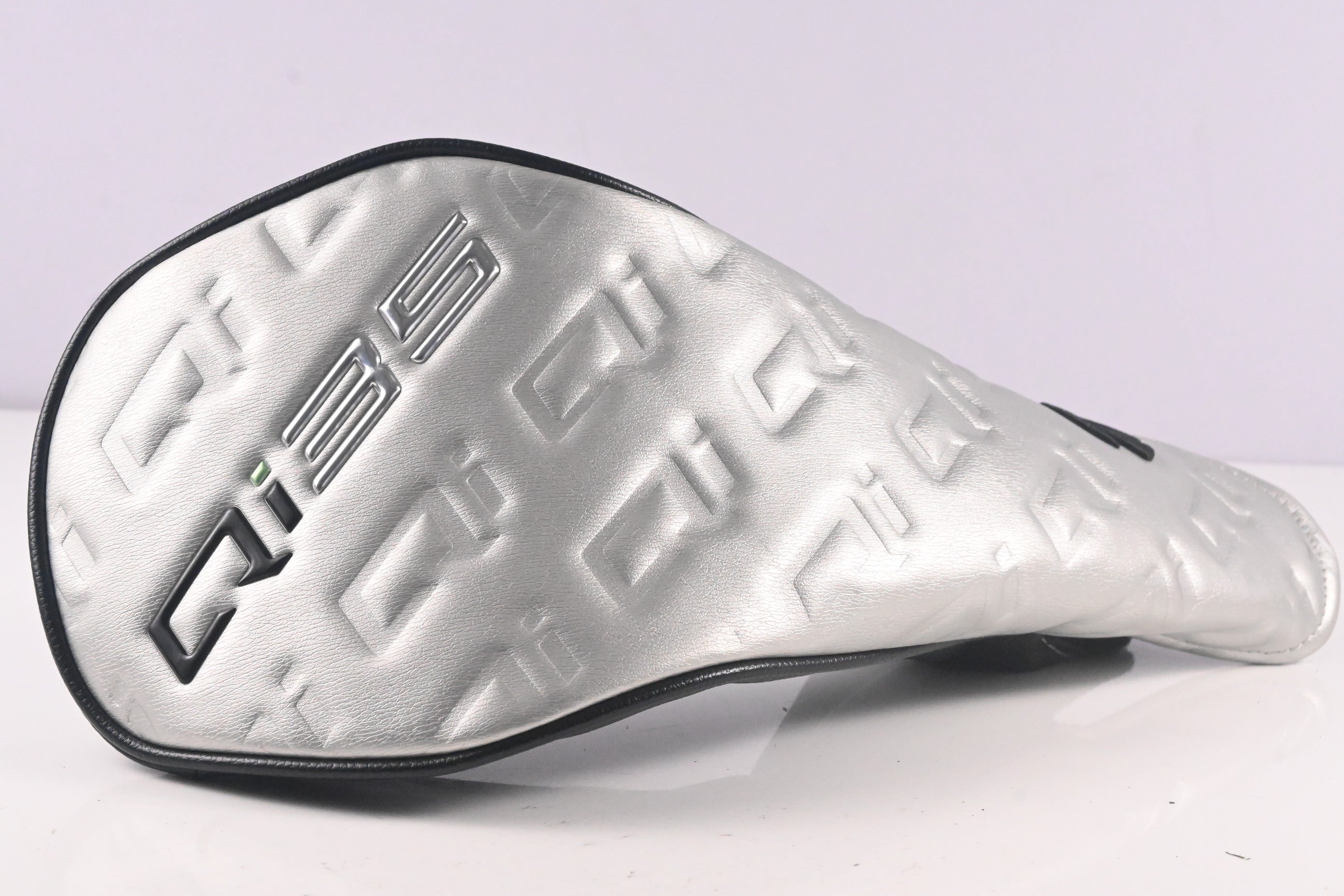 Taylormade Qi35 Max Lite Driver / 12 Degree / Regular Flex Vanquish 4 Shaft