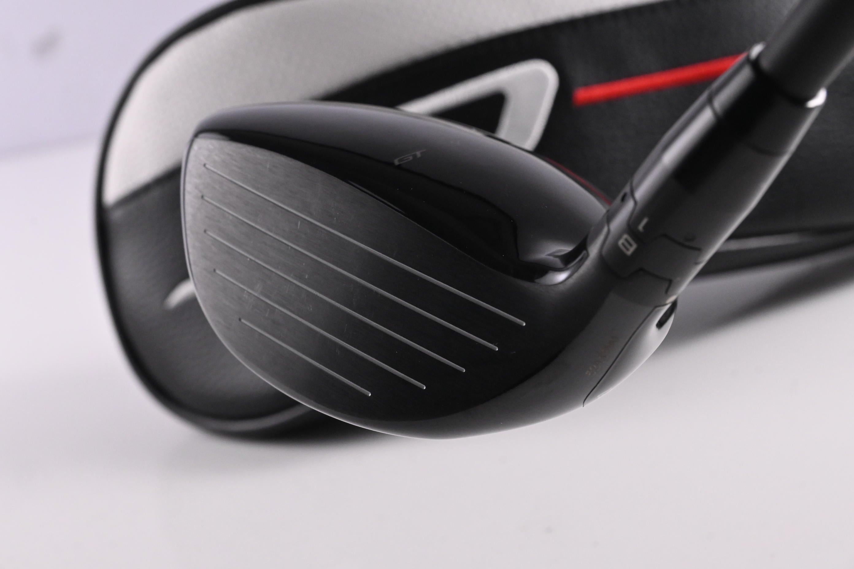 Titleist GT2 Fairway #7 Wood / 21 Degree / Regular Flex HZRDUS CB Red 60 Shaft