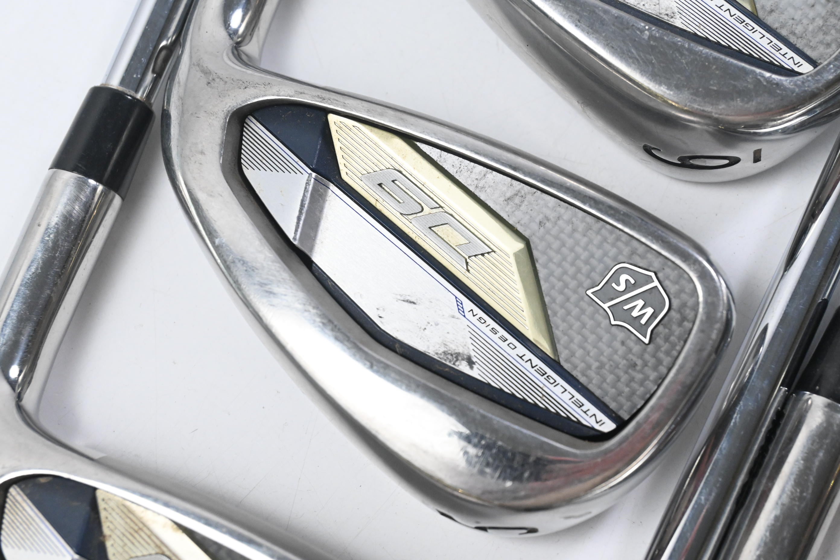 Wilson D9 Irons / 4-PW / Stiff Flex Dynamic Gold S300 Shafts