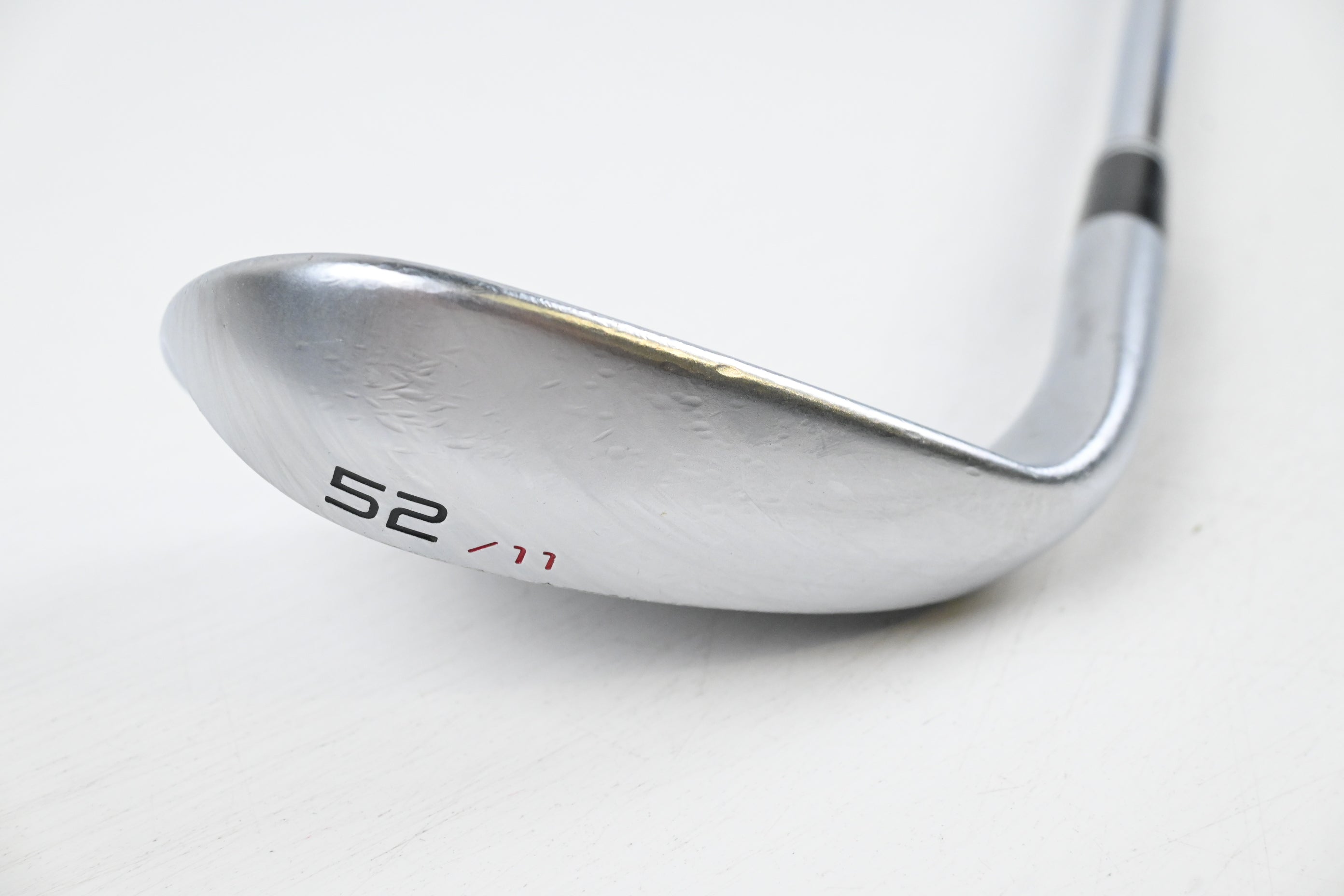Cleveland CBX 2 Gap Wedge / 52 Degree / Wedge Flex Dynamic Gold 115 Shaft
