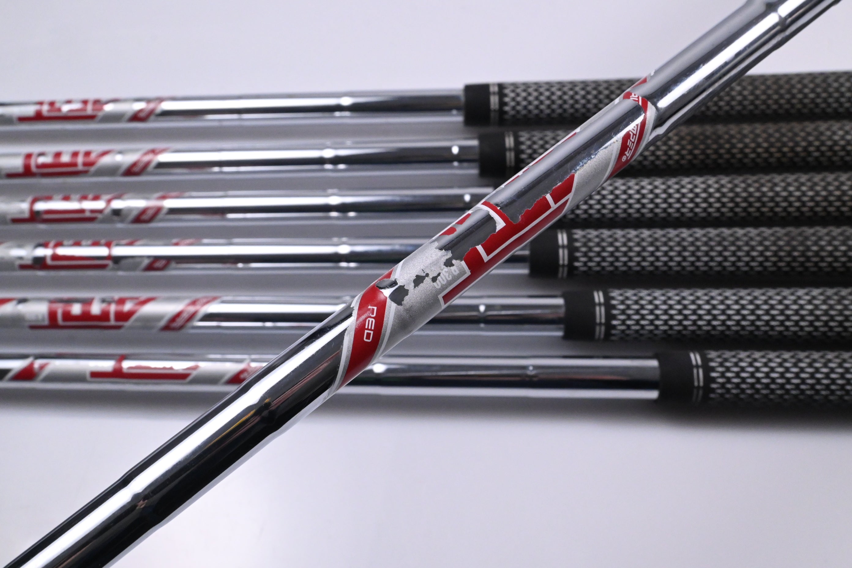Titleist T300 2021 Irons / 5-PW+GW / Regular Flex True Temper AMT Red R300