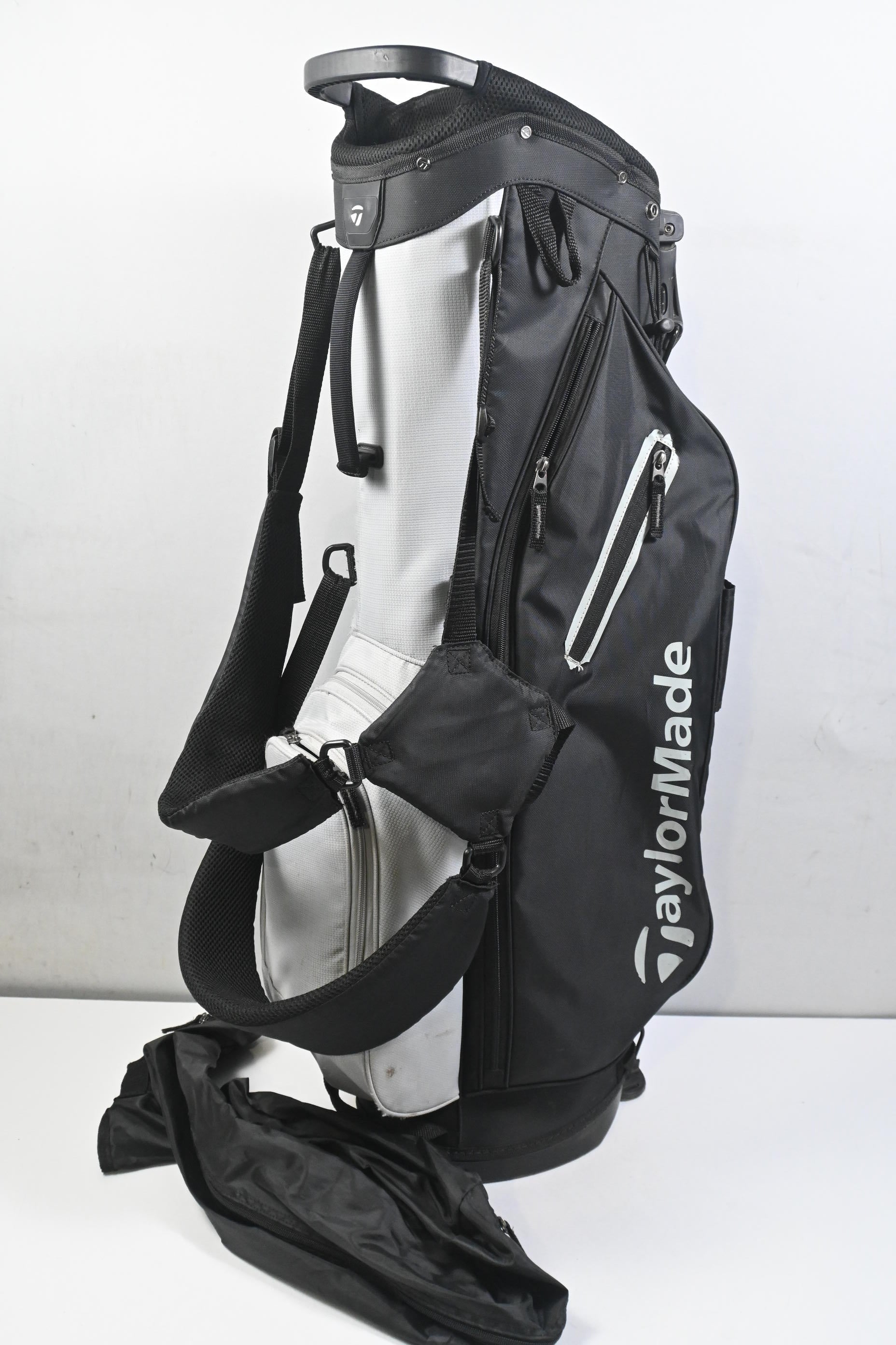 Taylormade Stand Bag / 5-Way Divider / Black, Grey
