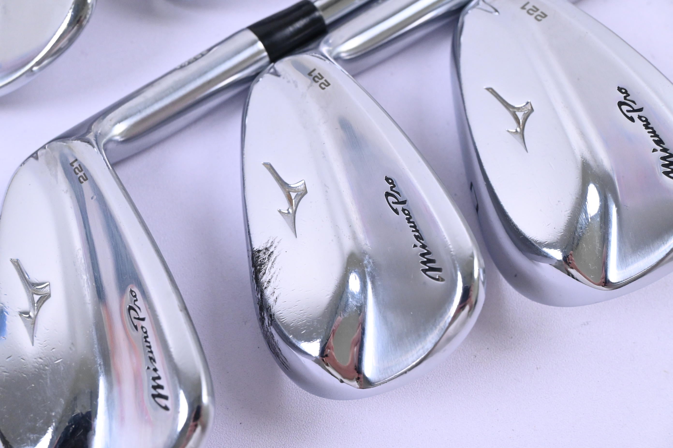 Mizuno Pro 221 Irons / 5-PW / X-Flex Project X Precision Shafts