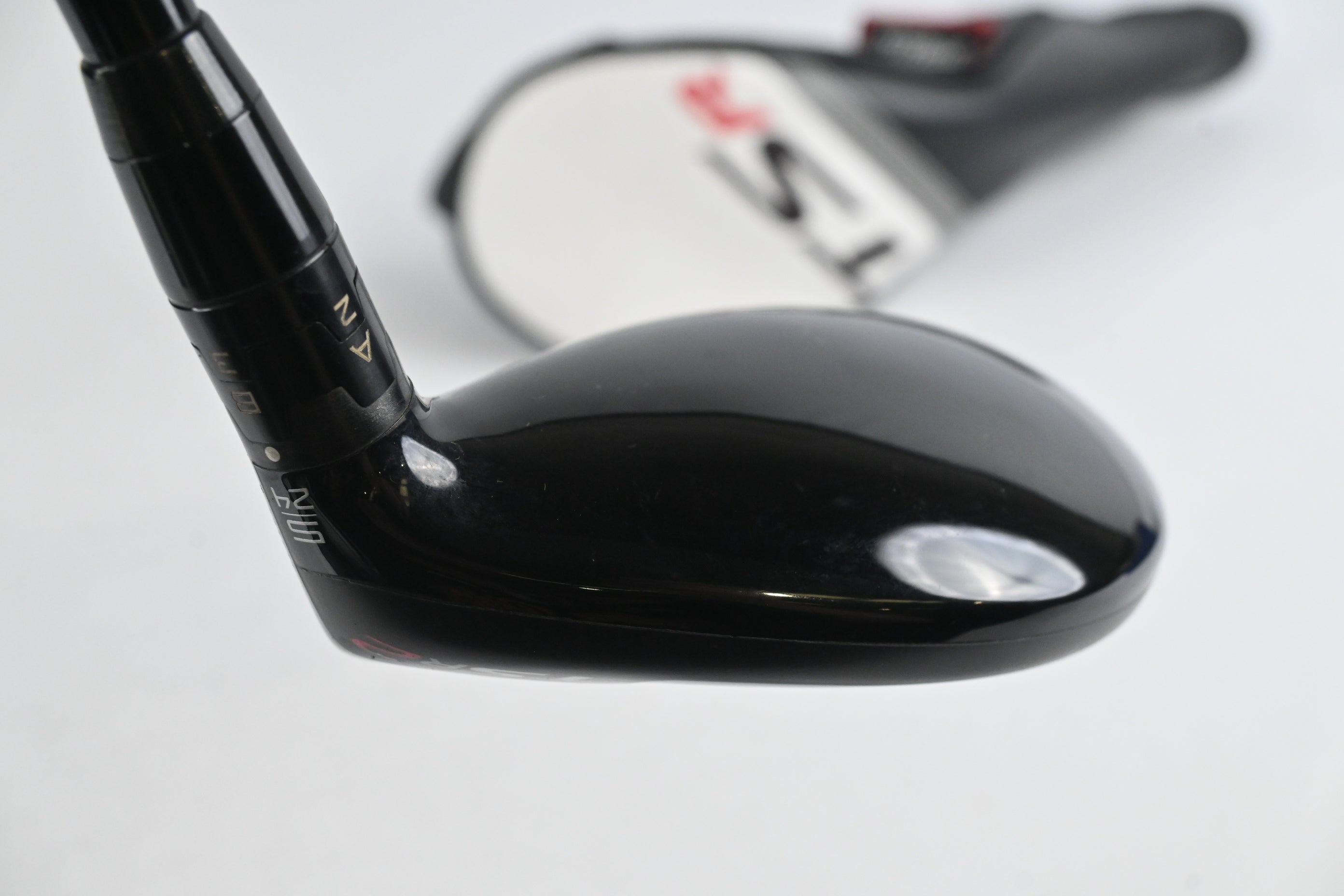 Titleist TSR2 #5 Hybrid / 24 Degree / Regular Flex Tensei AV Blue 65 Shaft