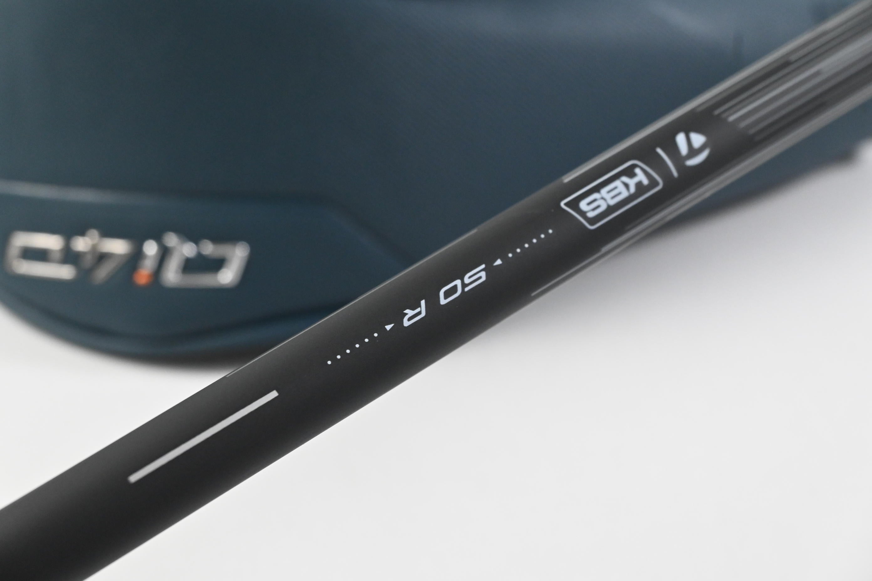 Taylormade Qi4D #6 Hybrid / 30 Degree / Regular Flex REAX By KBS 50 Shaft