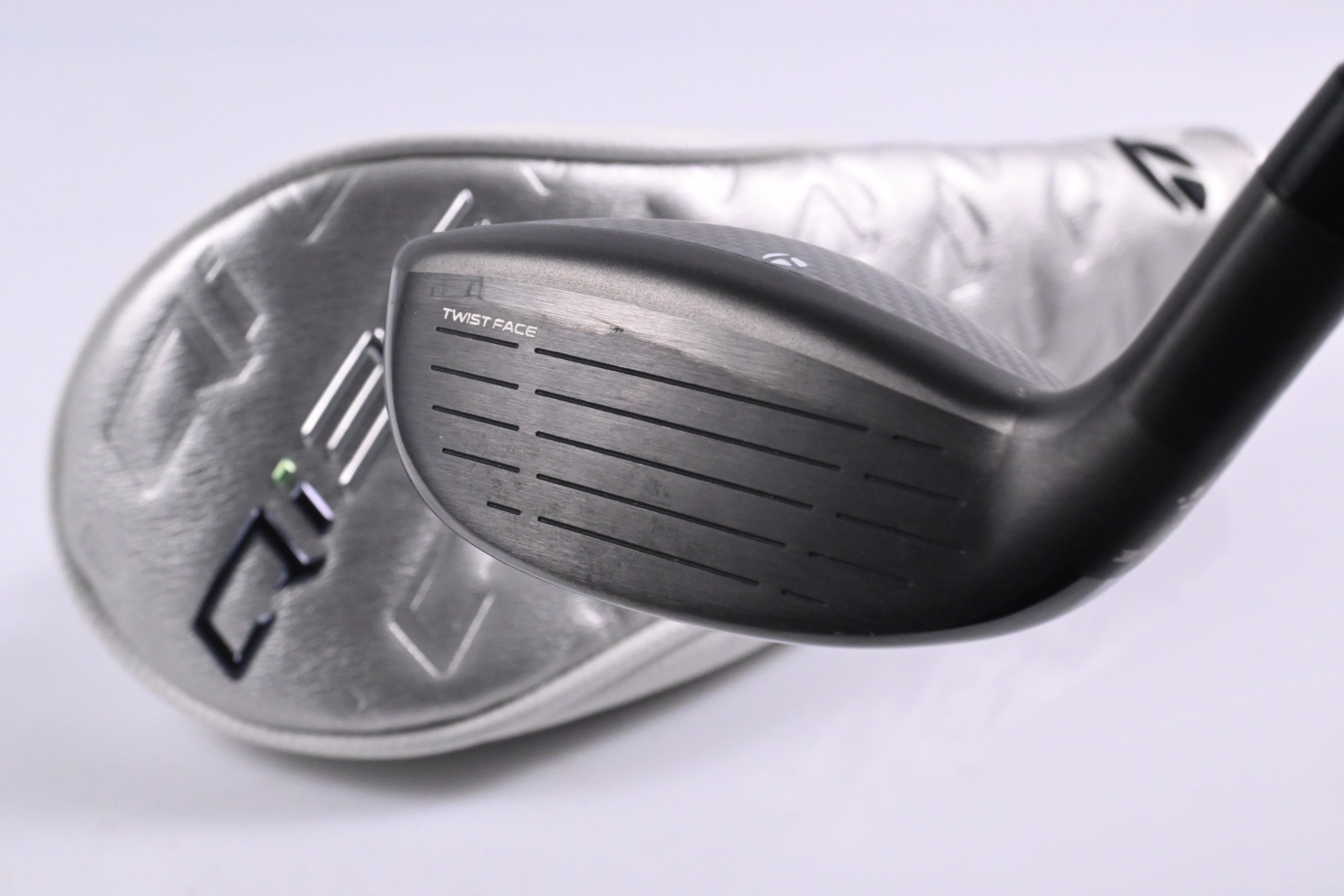Ladies Taylormade Qi35 Max Lite #5 Hybrid / 27 Degree / Ladies Flex Air Speeder