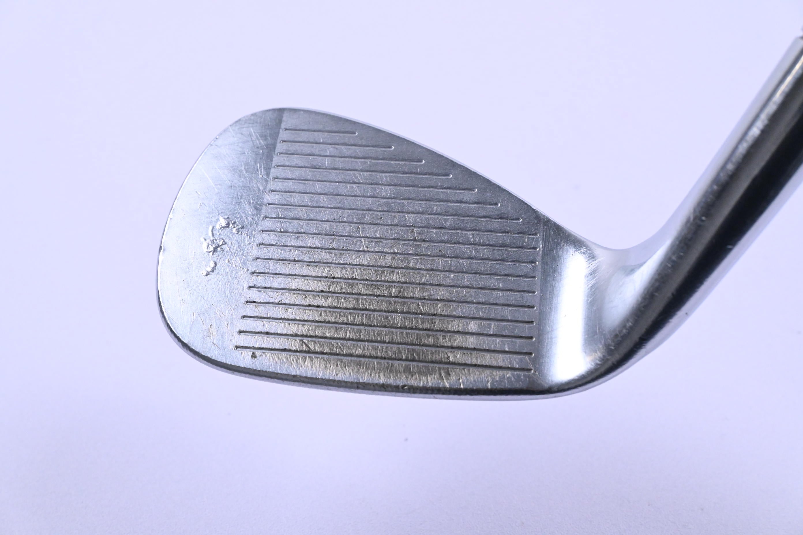 Taylormade Milled Grind Sand Wedge / 54 Degree / Wedge Flex Dynamic Gold Shaft