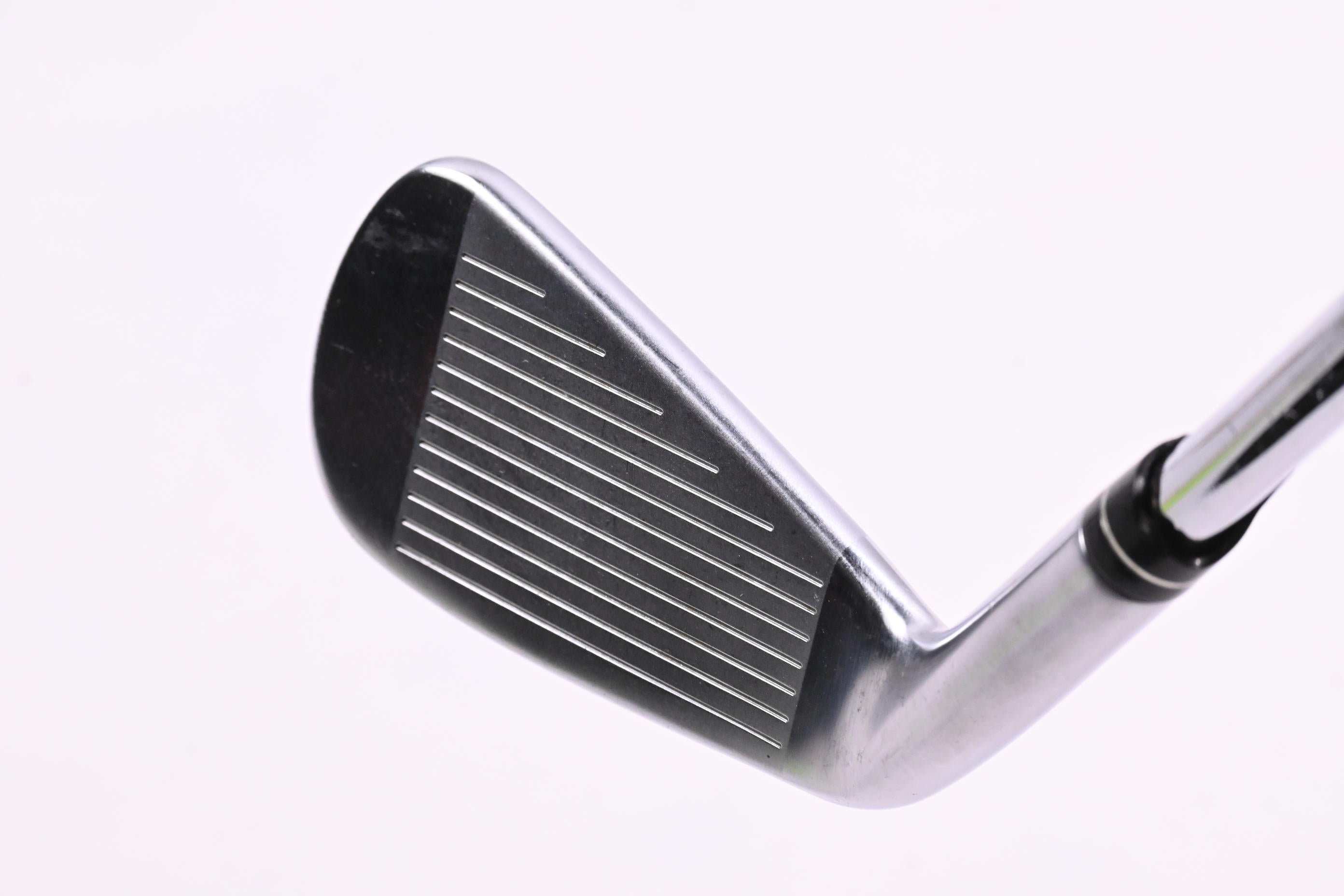 Taylormade P790 UDI 2017 #2 Iron / 17 Degree / Stiff Flex Dynamic Gold 105 Shaft
