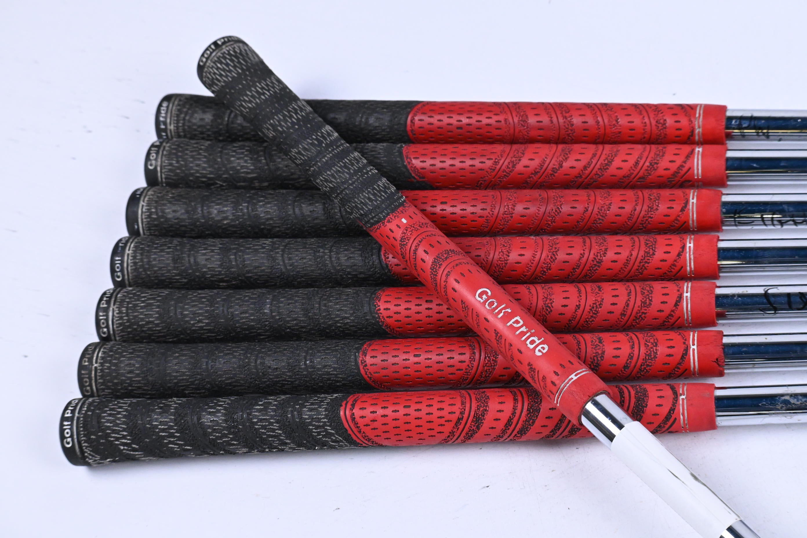 Project X Rifle Flighted Iron Shafts / Stiff Flex / Set of 8 / .355 Tip