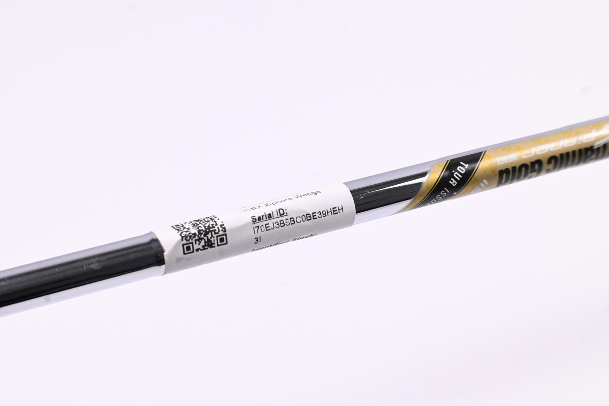 Cleveland CBX Zipcore Gap Wedge / 52 Degree / Wedge Flex Dynamic Gold Spinner