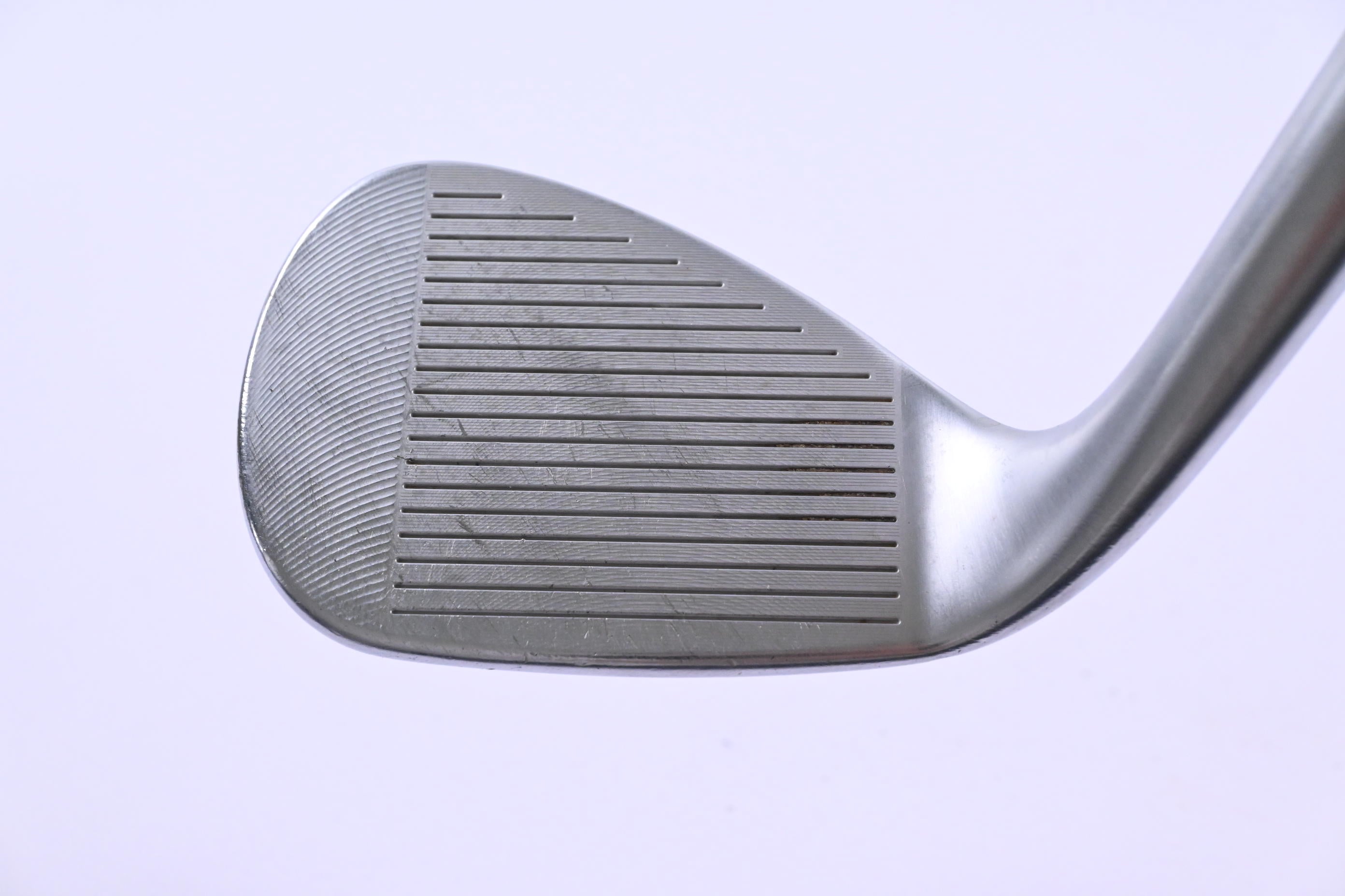 Cleveland CBX Zipcore Gap Wedge / 52 Degree / Wedge Flex Dynamic Gold Spinner