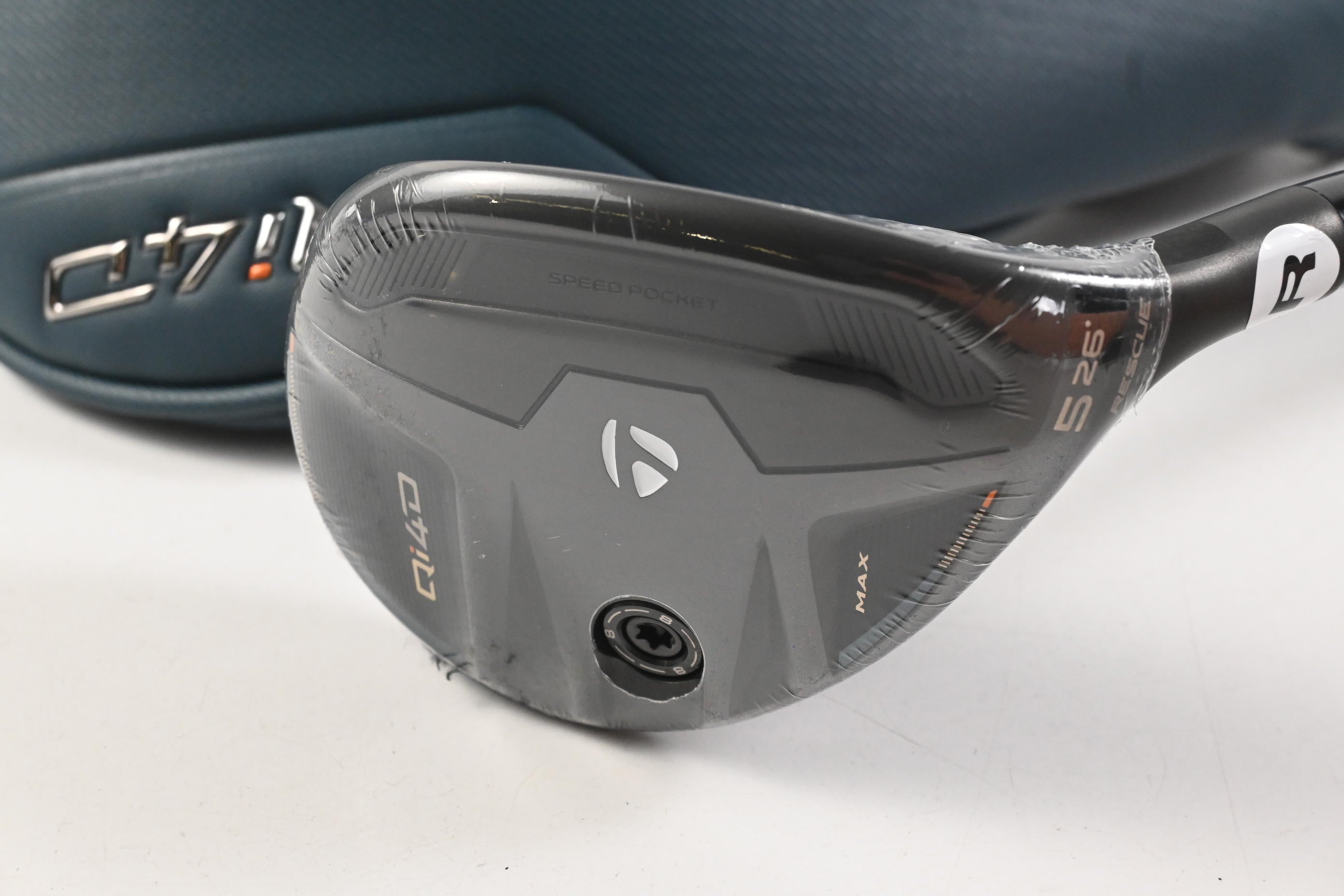 Taylormade Qi4D Max #5 Hybrid / 26 Degree / Regular Flex REAX By KBS 50 Shaft