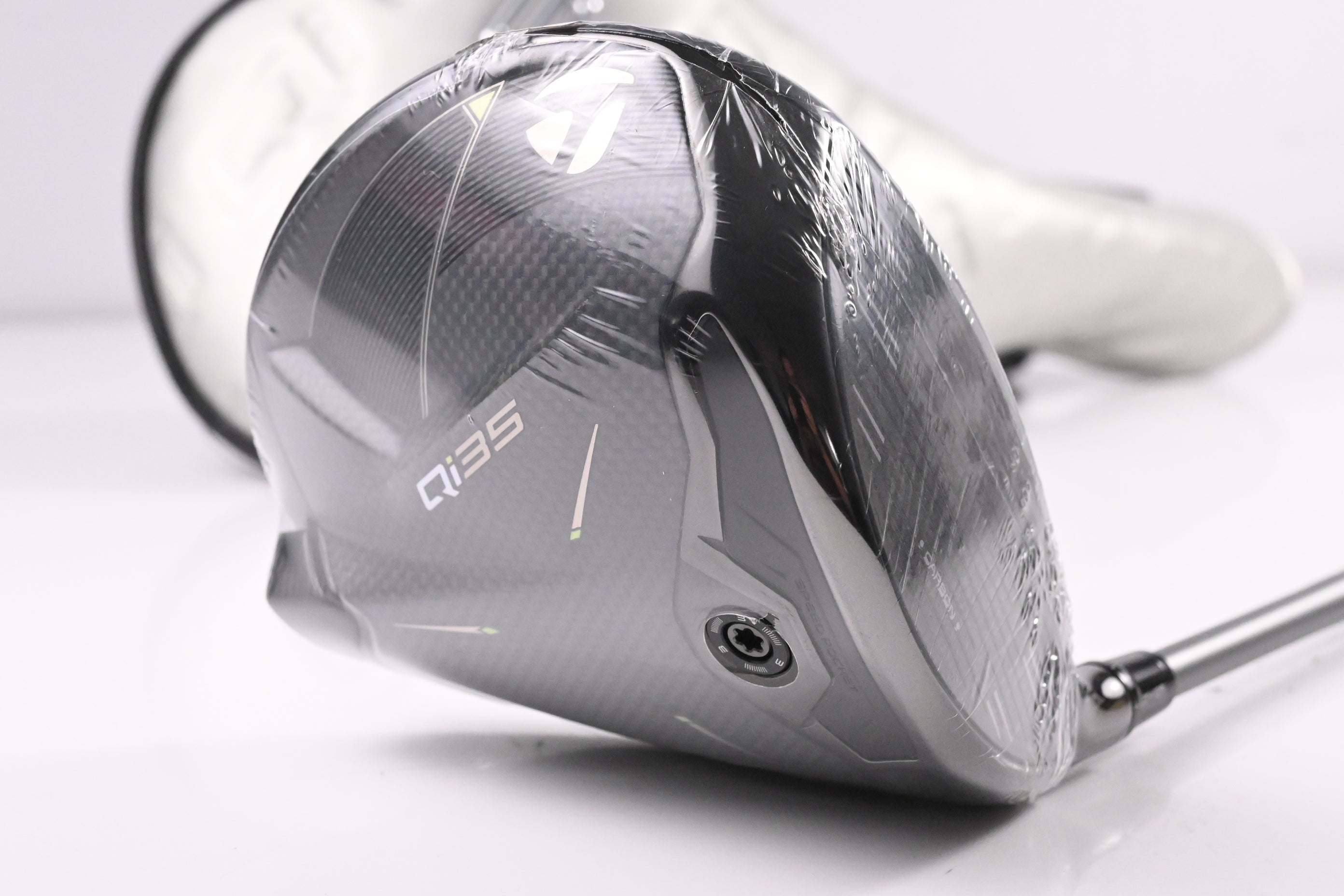 Taylormade Qi35 Driver / 9 Degree / Stiff Flex Air Speeder 2025 50 Shaft