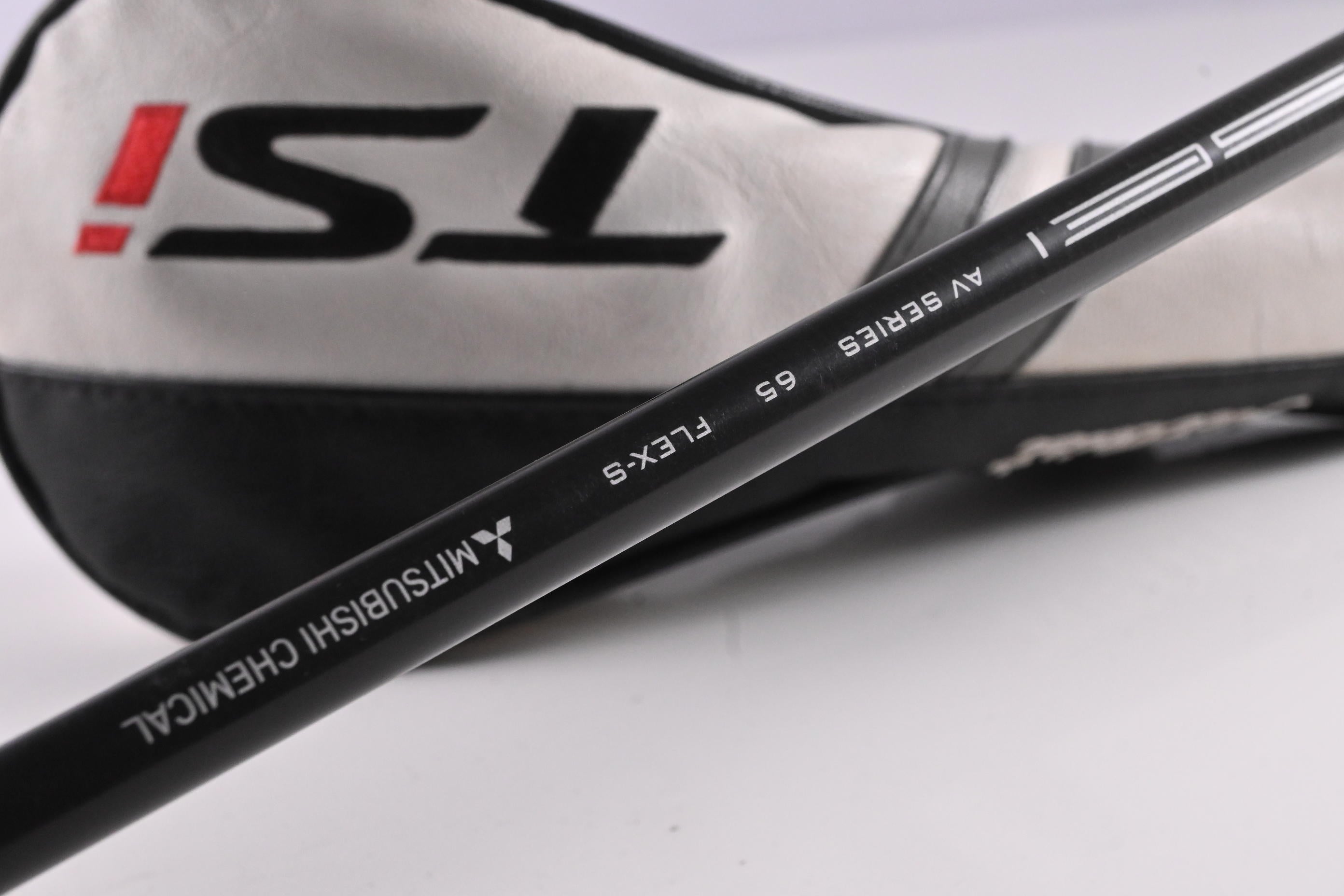 Titleist TSi2 #3 Wood / 15 Degree / Stiff Flex Tensei AV Blue 65 Shaft