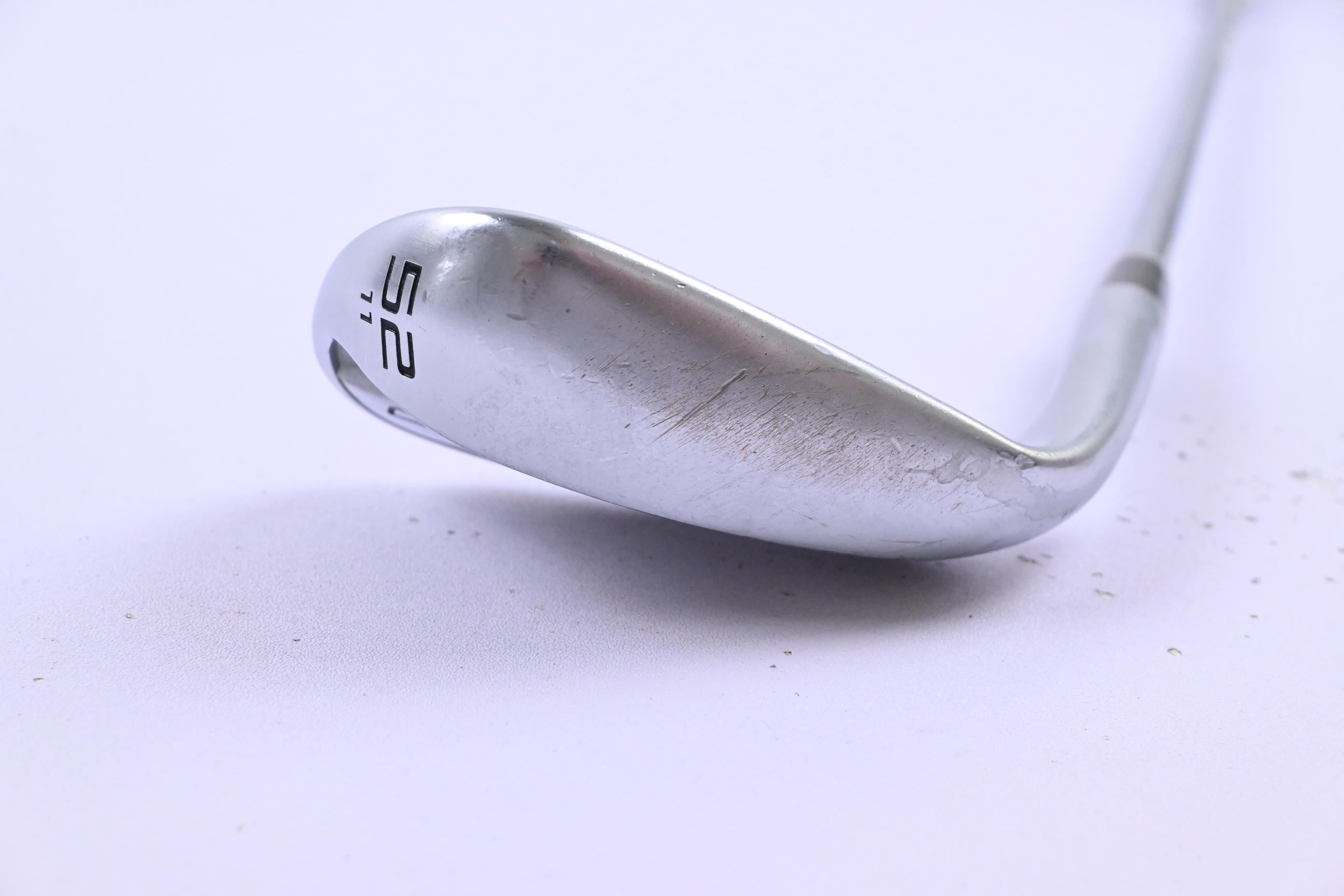 Cleveland CBX Zipcore Gap Wedge / 52 Degree / Wedge Flex Dynamic Gold Spinner