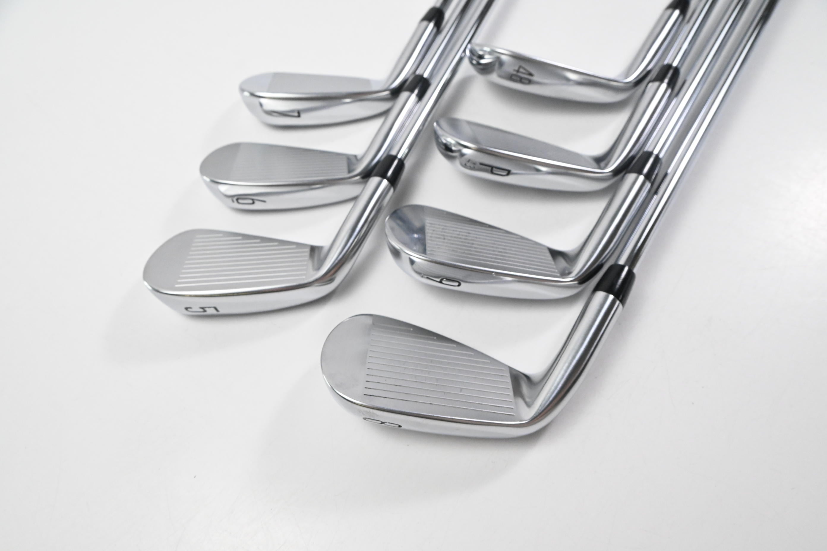 Titleist T200 2021 Irons / 5-PW+GW / Stiff Flex AMT Black S300 Shafts