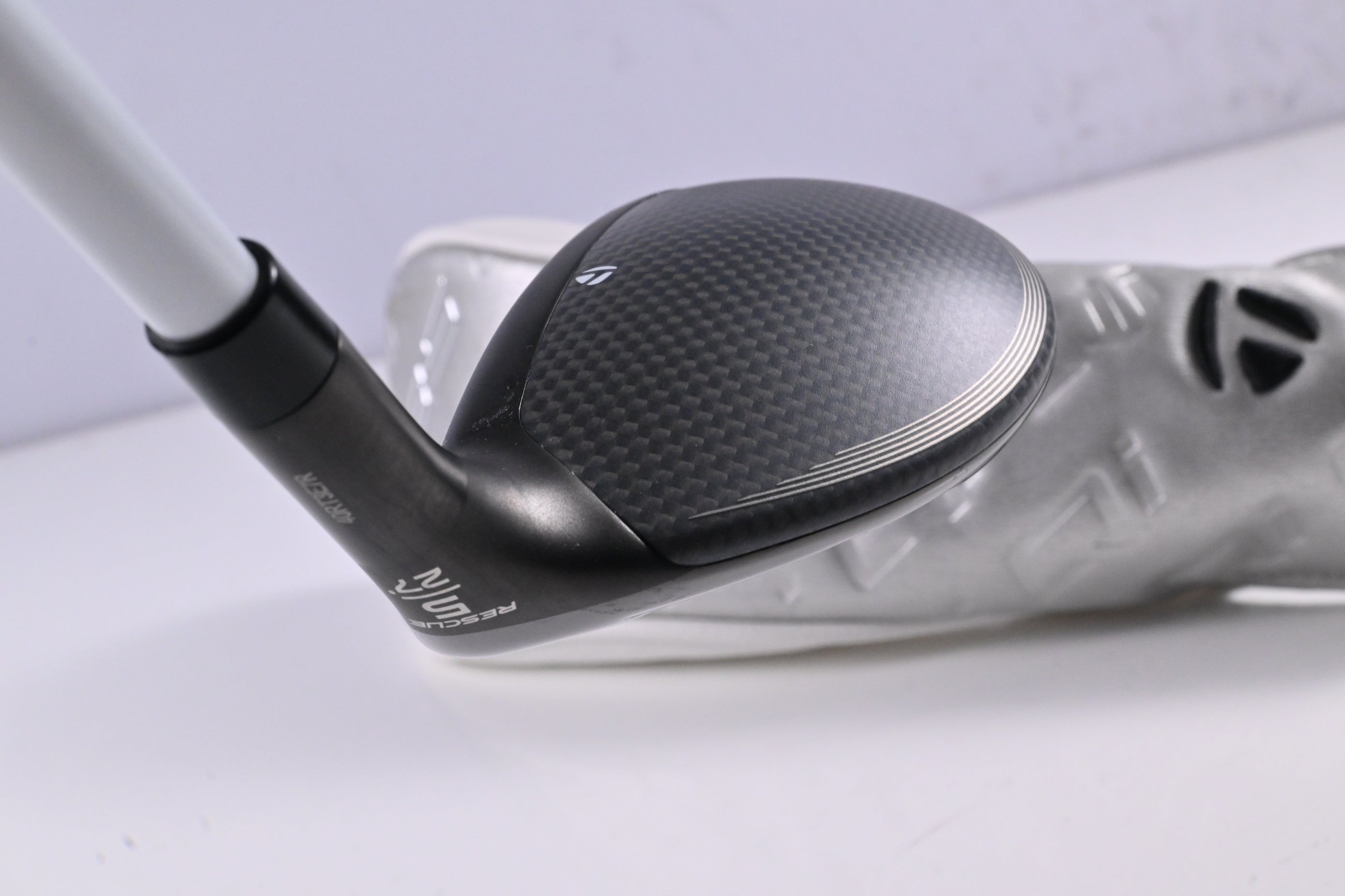 Ladies Taylormade Qi35 Max Lite #5 Hybrid / 27 Degree / Ladies Flex Air Speeder