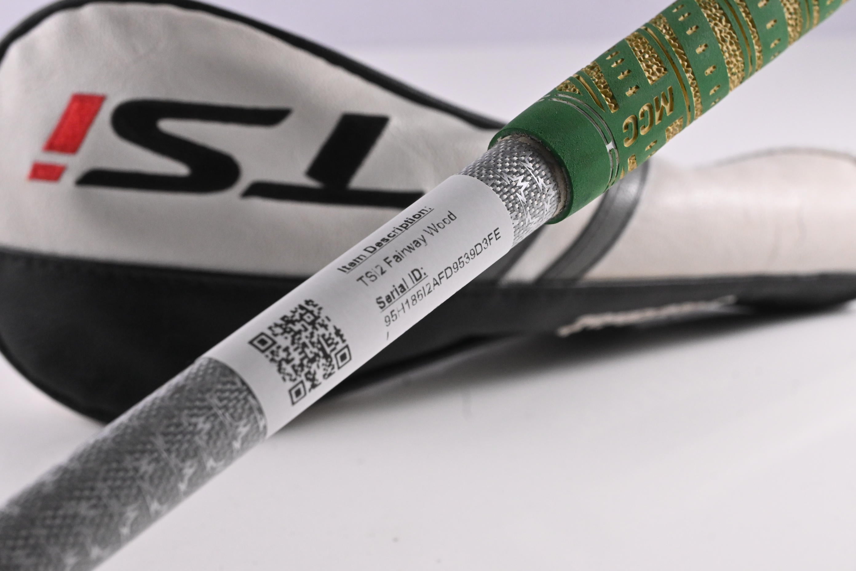 Titleist TSi2 #3 Wood / 15 Degree / Stiff Flex Tensei AV Blue 65 Shaft