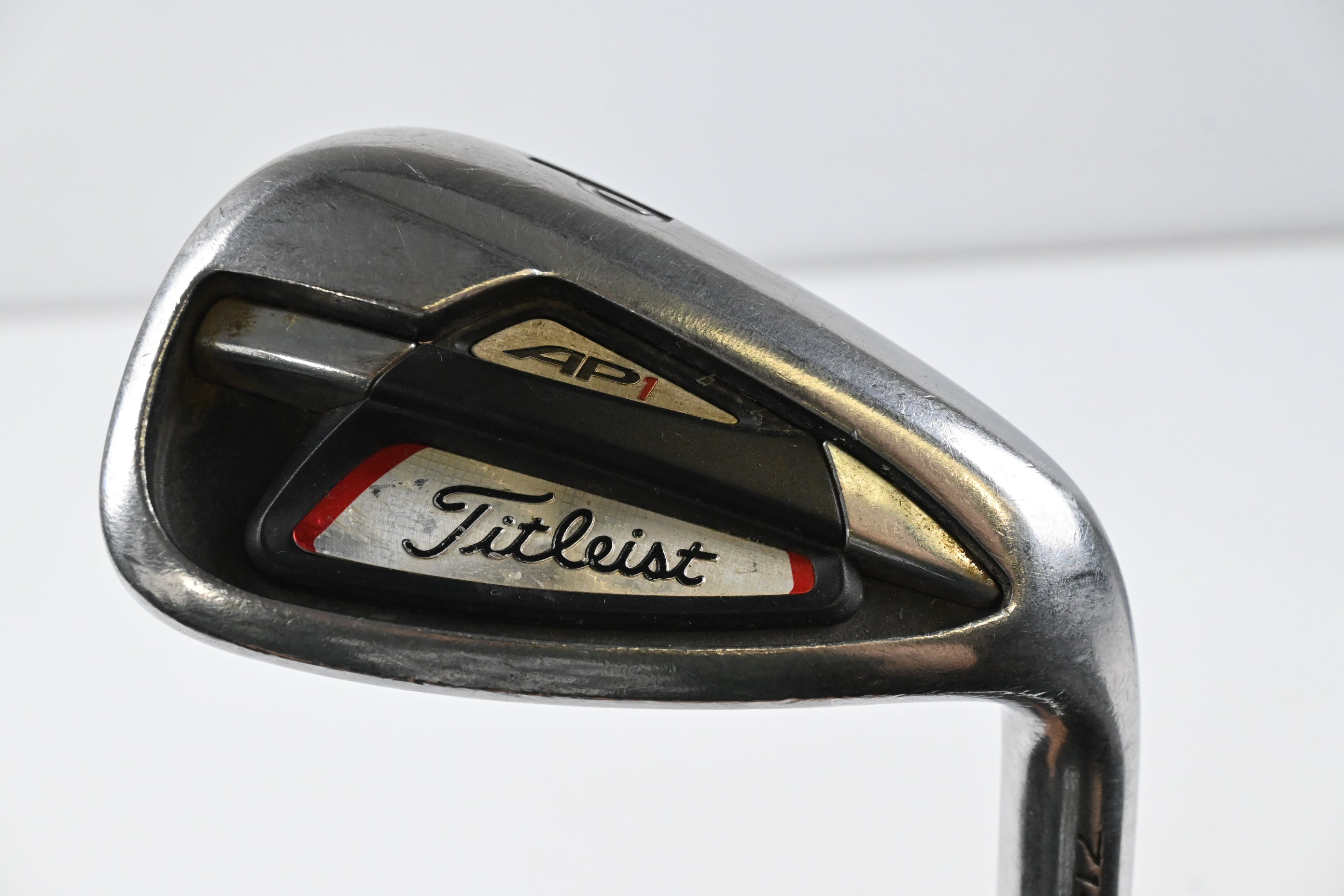 Titleist 714 AP1 Pitching Wedge / 44 Degree / Stiff Flex True Temper XP 95 S300