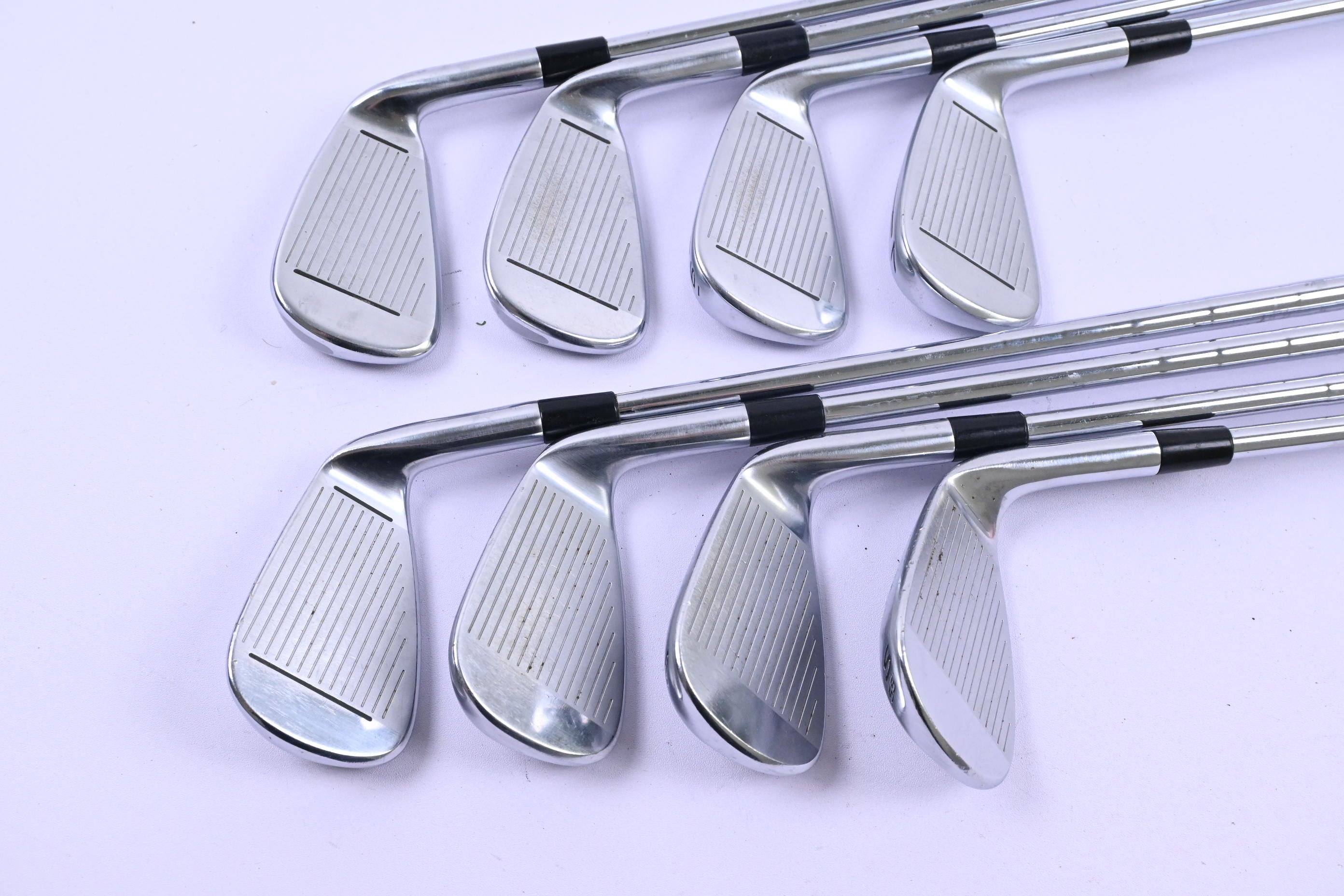 Left Hand Taylormade RSi2 Irons / 4-PW+SW / Regular Flex Steel Shafts