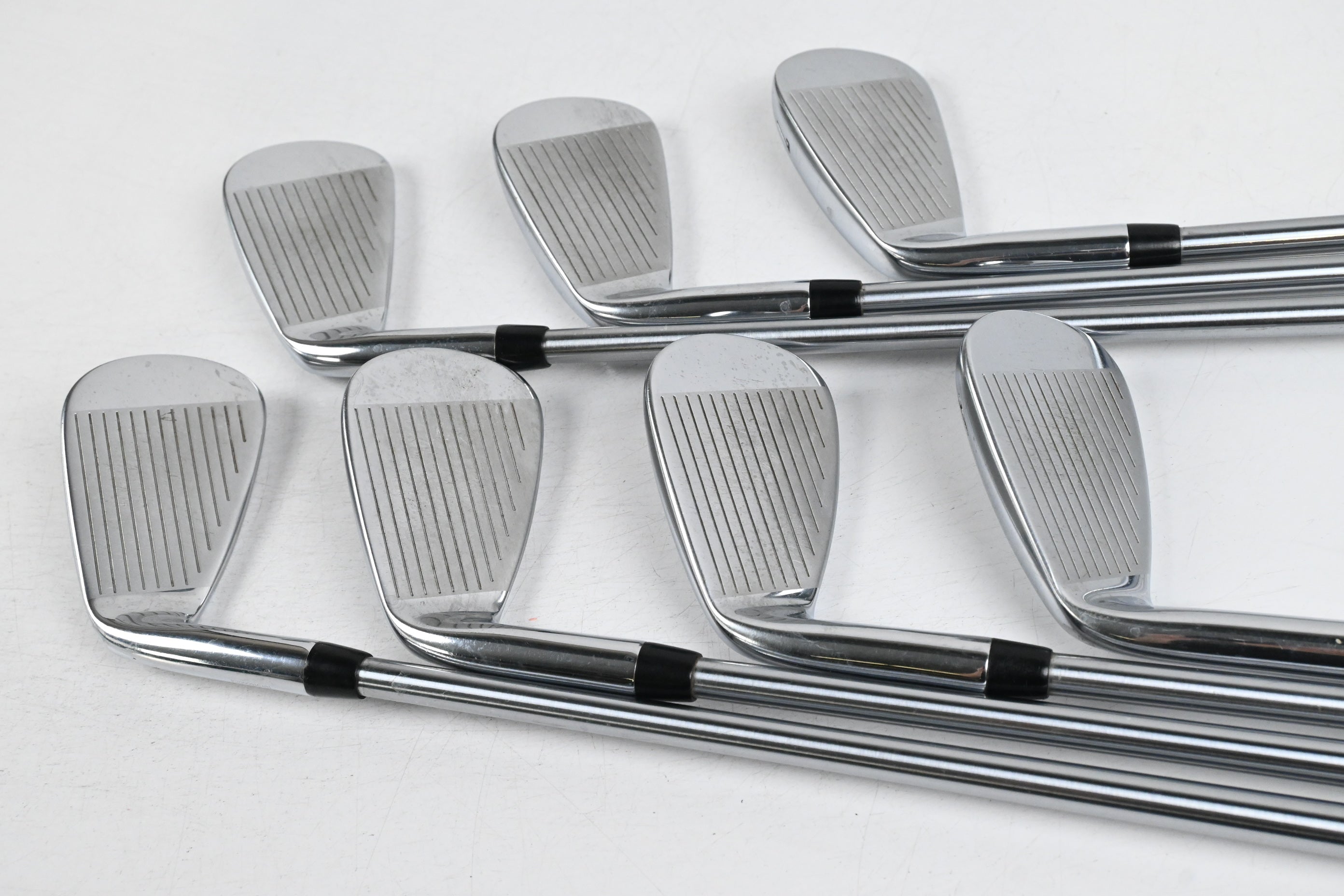 Callaway Mavrik Pro Irons / 5-PW+GW / Regular Flex Project X PXi Shafts